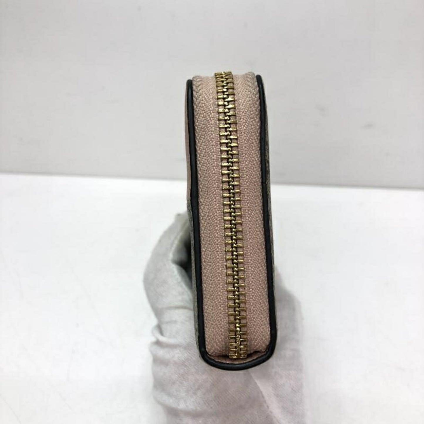 Gucci Pink Gg Canvas Long Wallet (Bi-Fold) ( )