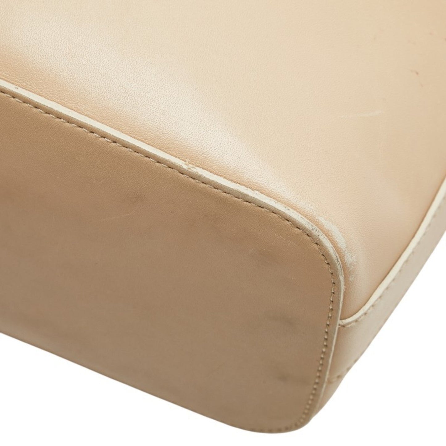 Gucci Beige Leather Shoulder Bag ( )
