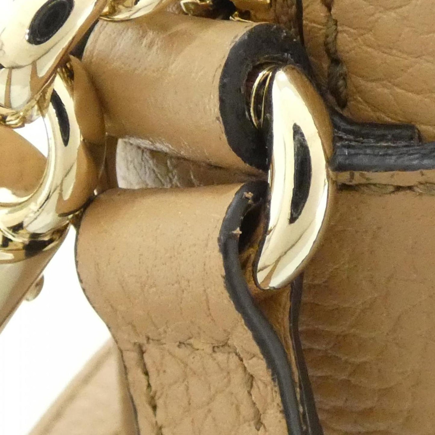 Gucci Beige Leather Shoulder Bag ( )