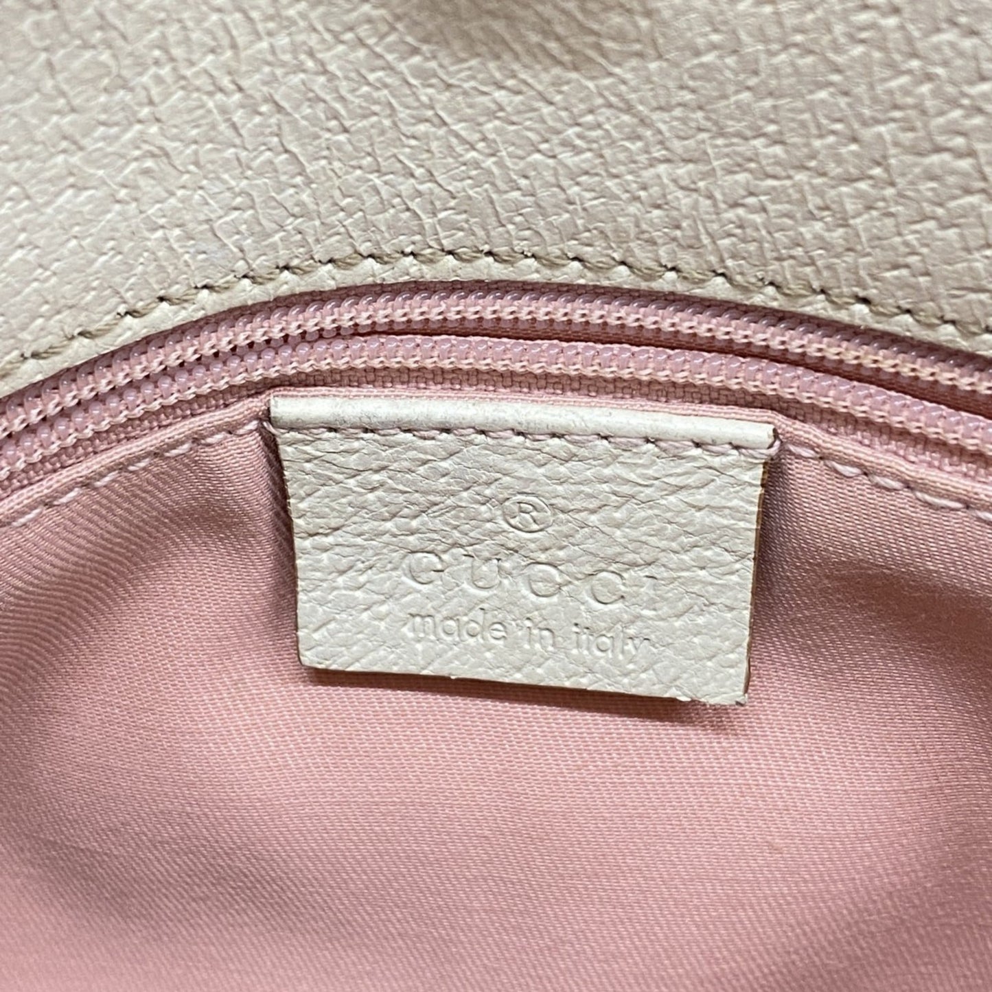 Gucci Pink Canvas Shoulder Bag ( )