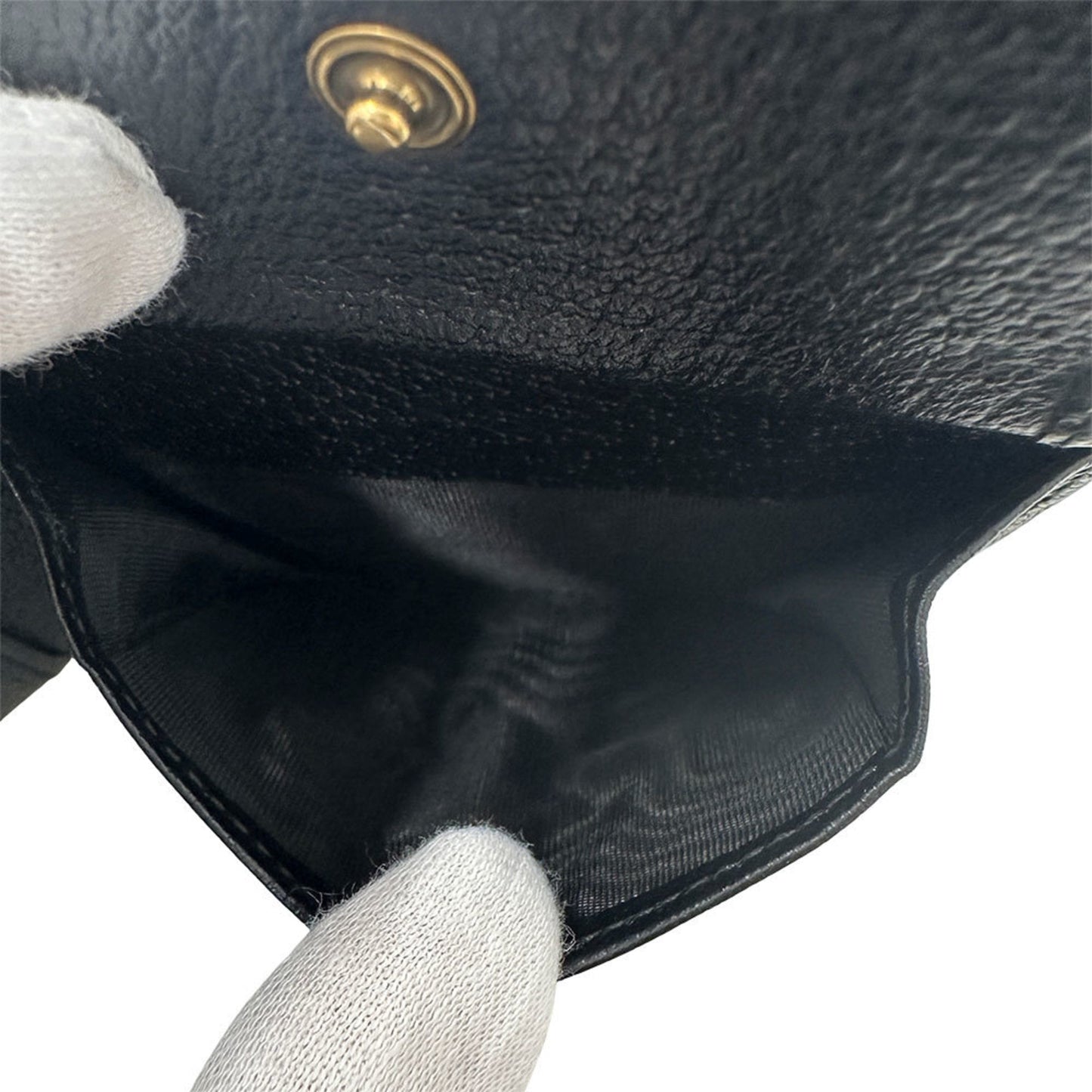 Gucci Black Leather Wallet (Bi-Fold) ( )