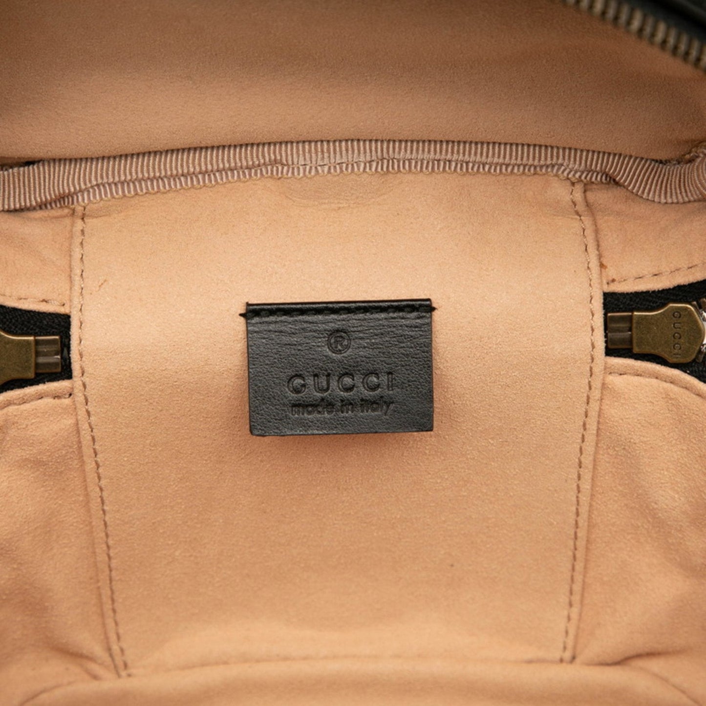 Gucci Black Leather Backpack ( )