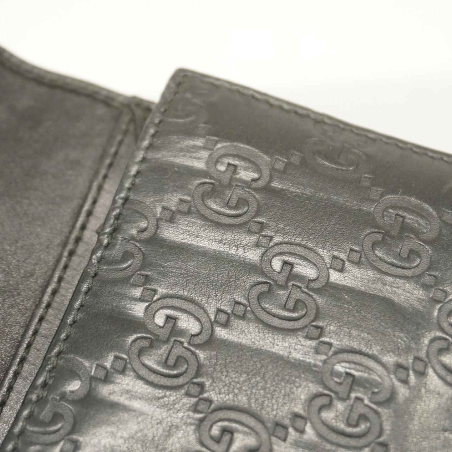 Gucci Black Leather Long Wallet (Bi-Fold) ( )
