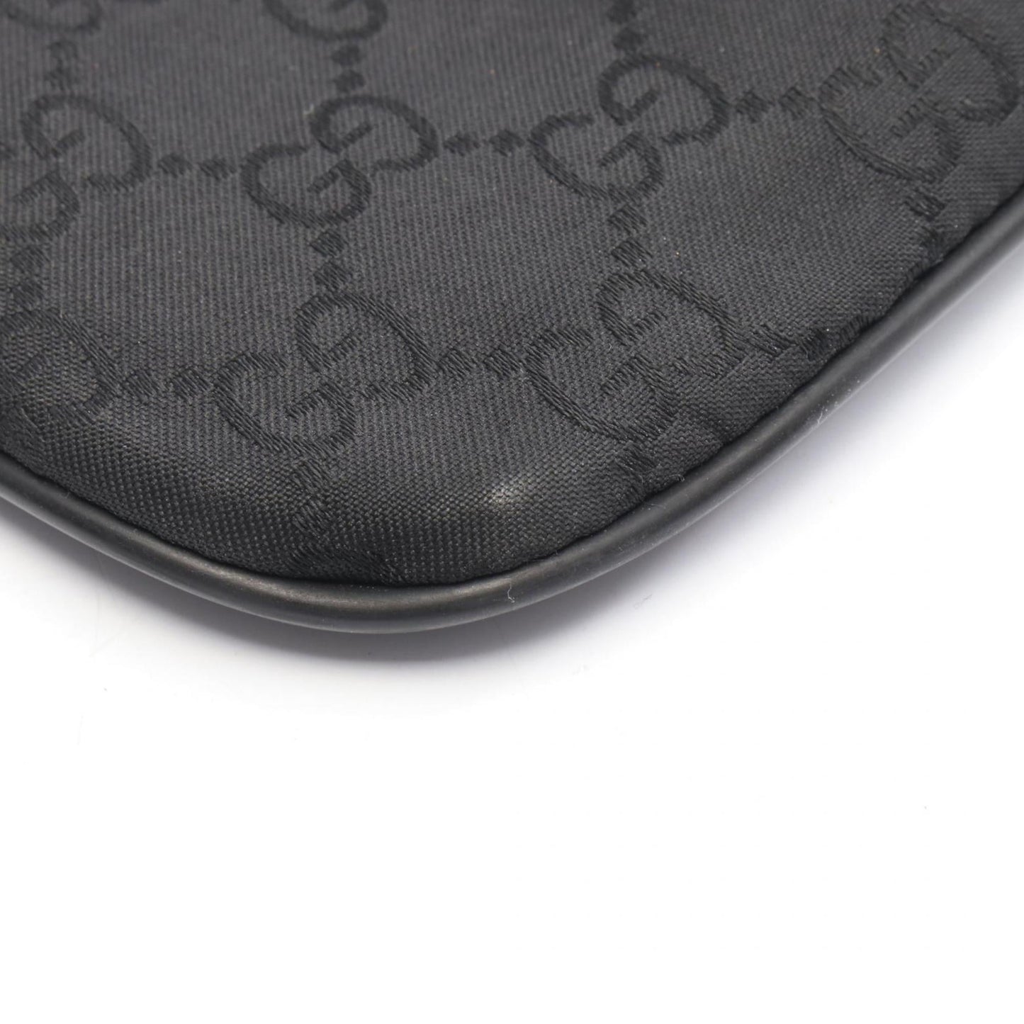 Gucci Black Nylon Leather Shoulder Bag ( )