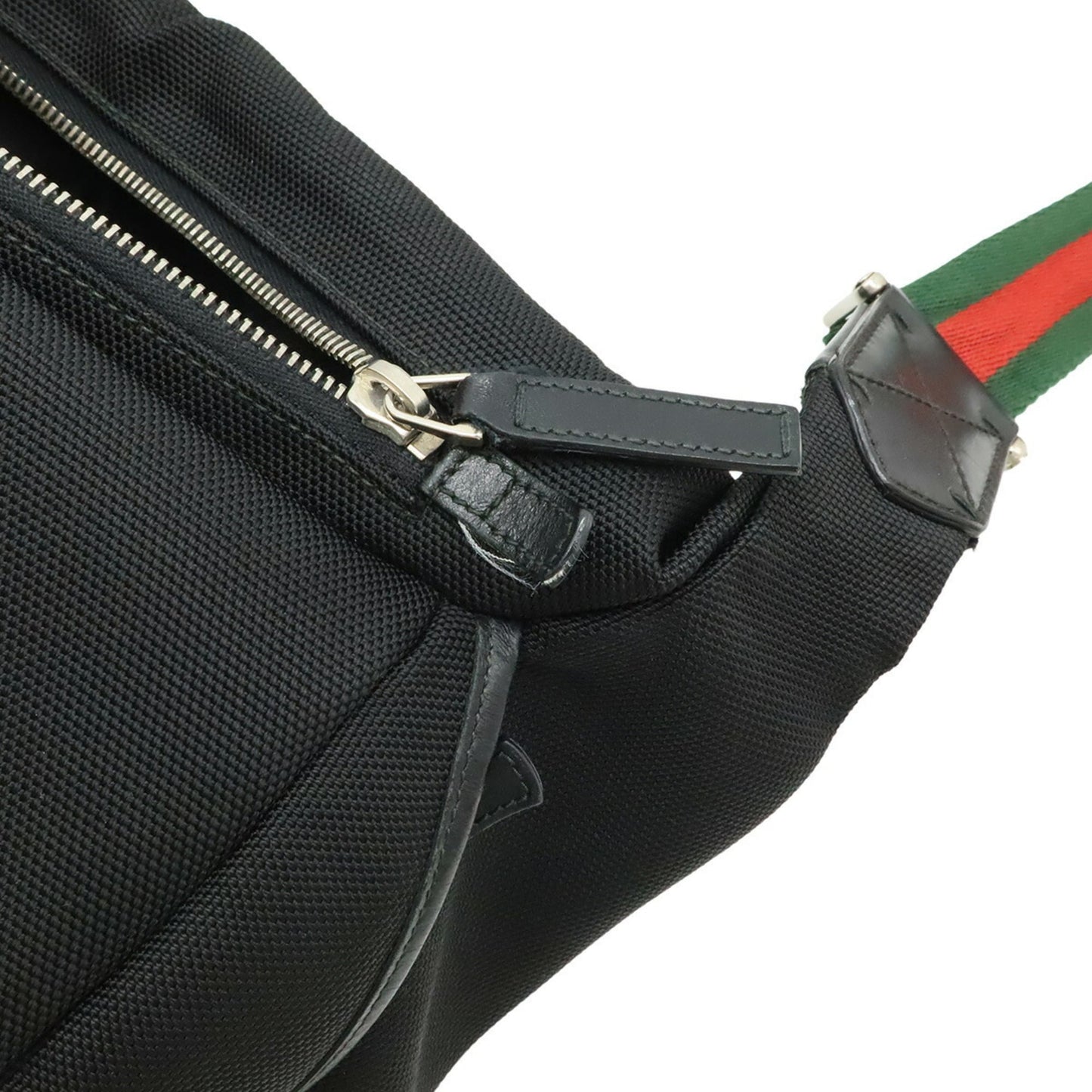 Gucci Black Green Red Color Nylon Canvas Leather Shoulder Bag Sling Bag ( )