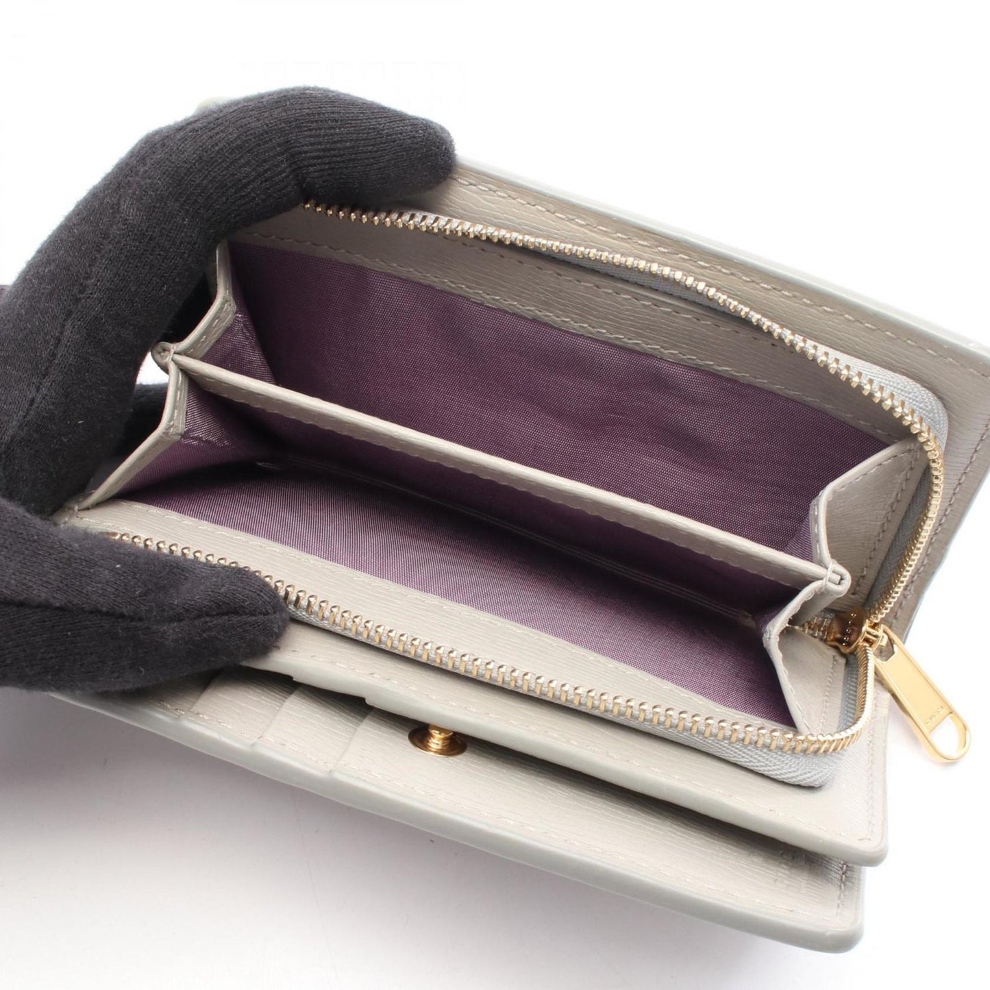 Gucci Gray Leather Wallet (Bi-Fold) ( )