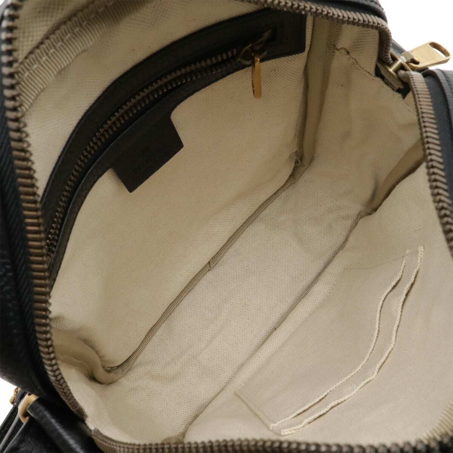 Gucci Black Leather Shoulder Bag ( )