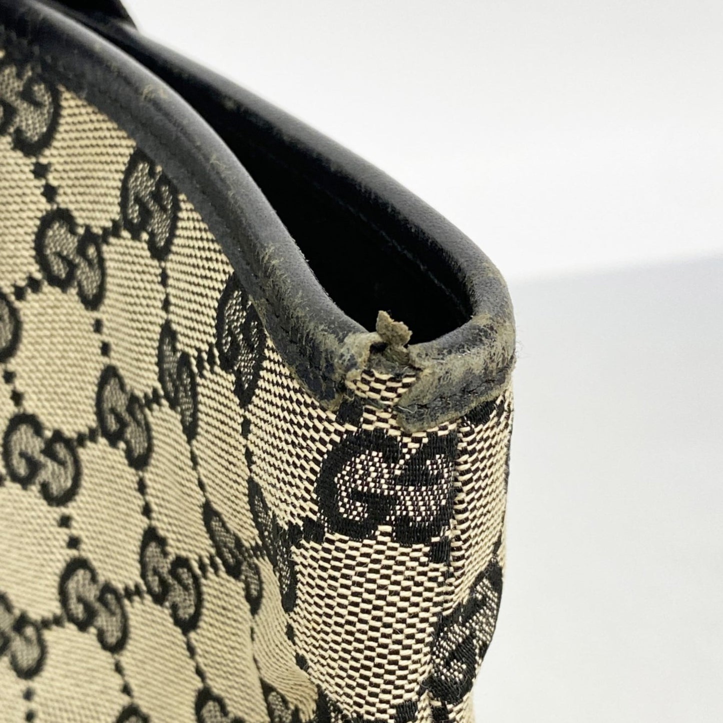 Gucci Beige Black Canvas Tote Bag ( )
