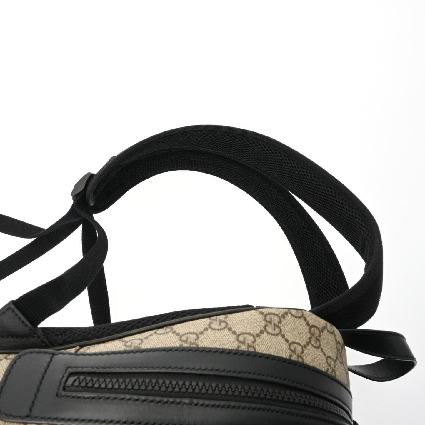 Gucci Beige ( )