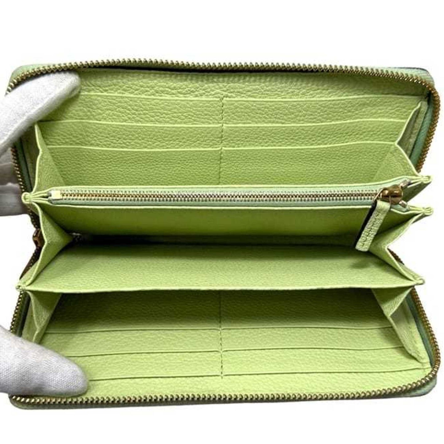 Gucci Light Green Leather Long Wallet (Bi-Fold) ( )
