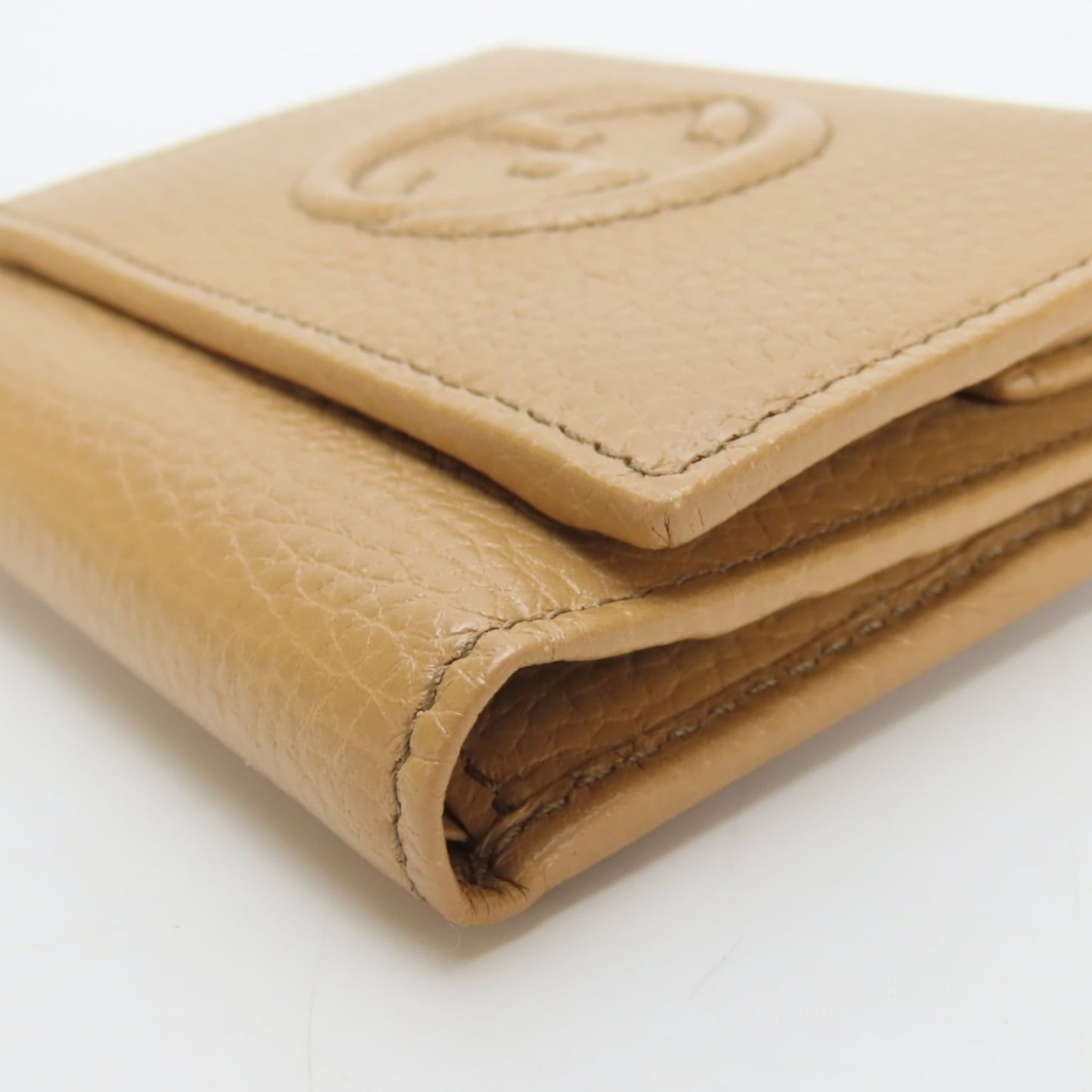 Gucci Beige Leather Wallet (Tri-Fold) ( )