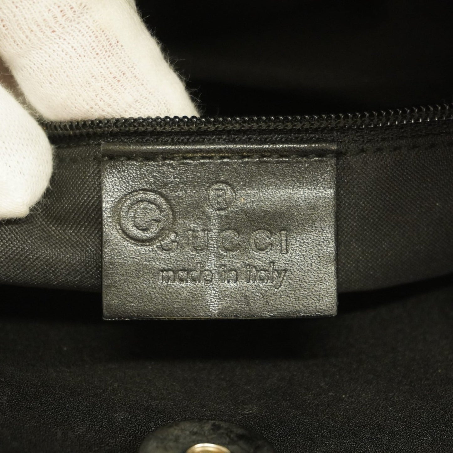 Gucci Black Suede Shoulder Bag ( )