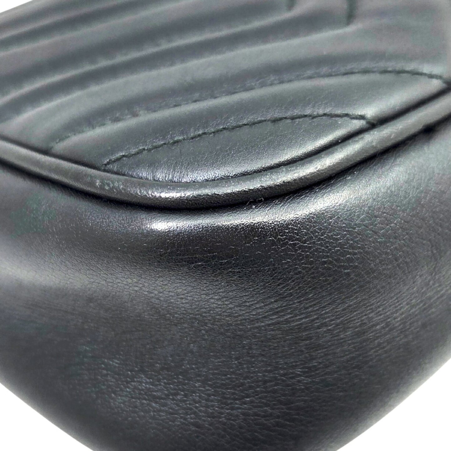 Gucci Black Leather Shoulder Bag ( )