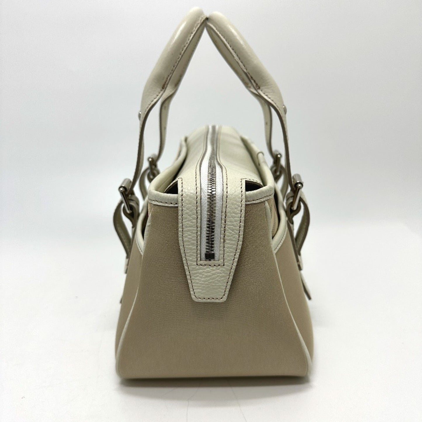 Burberry Beige Cloth Handbag ( )