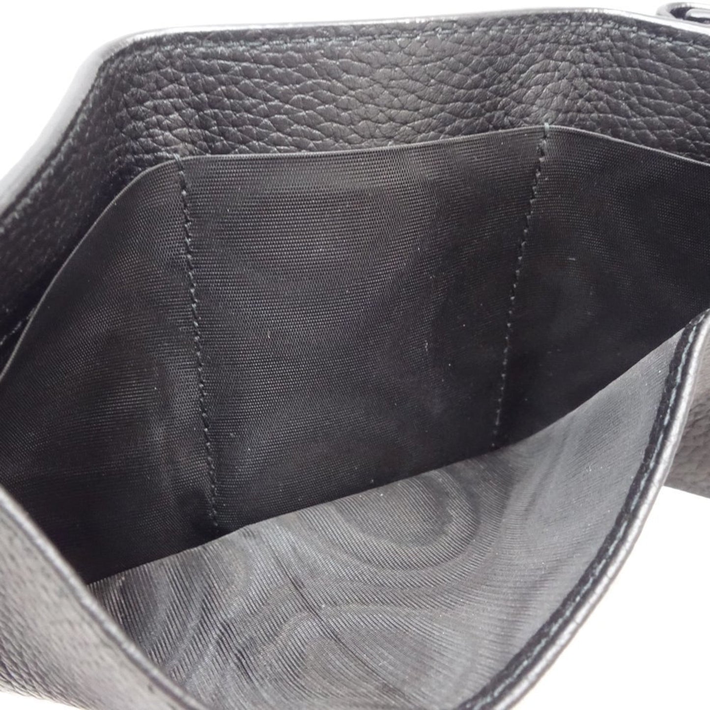 Gucci Black Leather Wallet (Tri-Fold) ( )