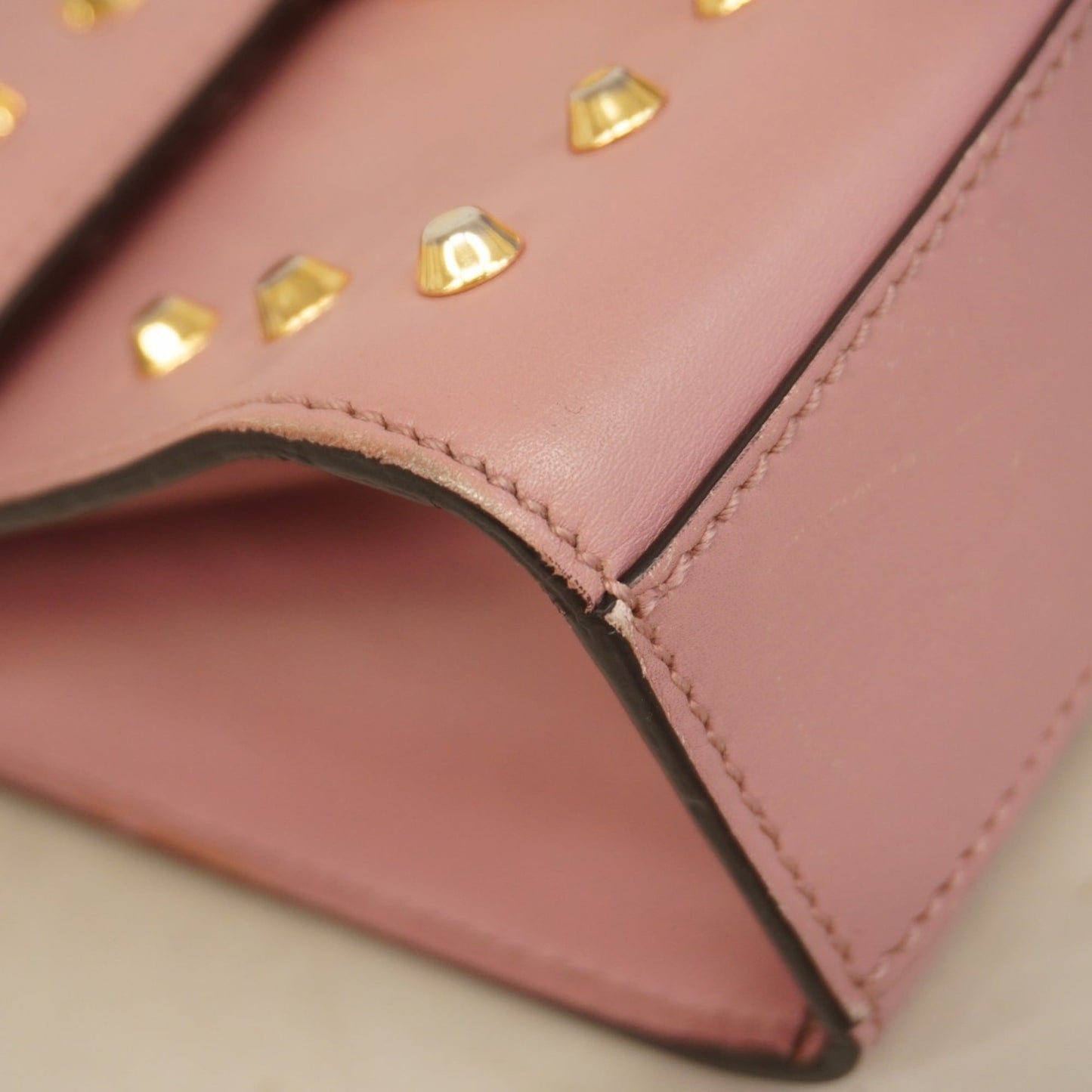 Gucci Pink Leather Shoulder Bag ( )