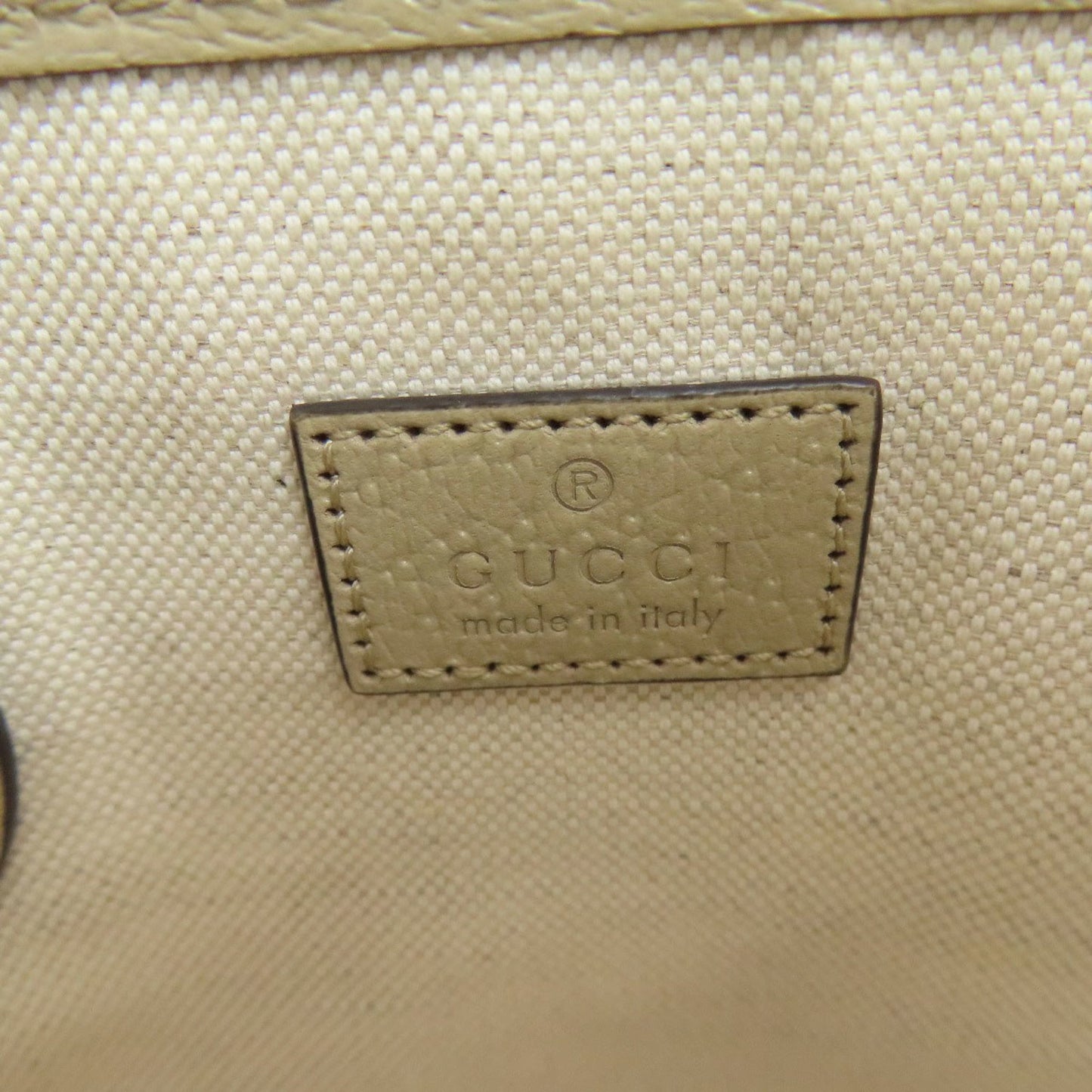 Gucci Beige Gg Supreme Handbag ( )