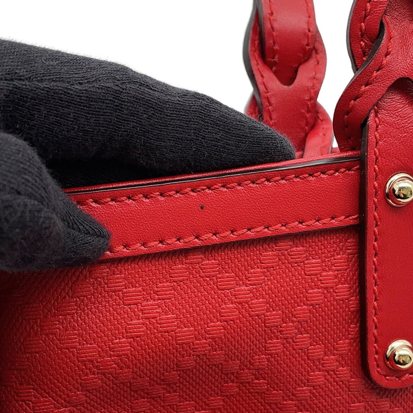 Gucci Red Color Leather Pouch Tote Bag ( )