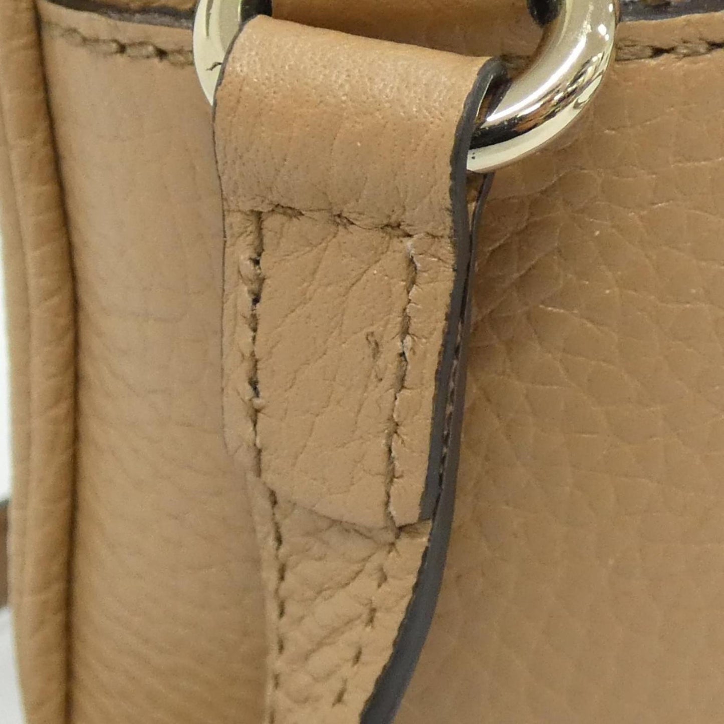 Gucci Beige Leather Shoulder Bag ( )