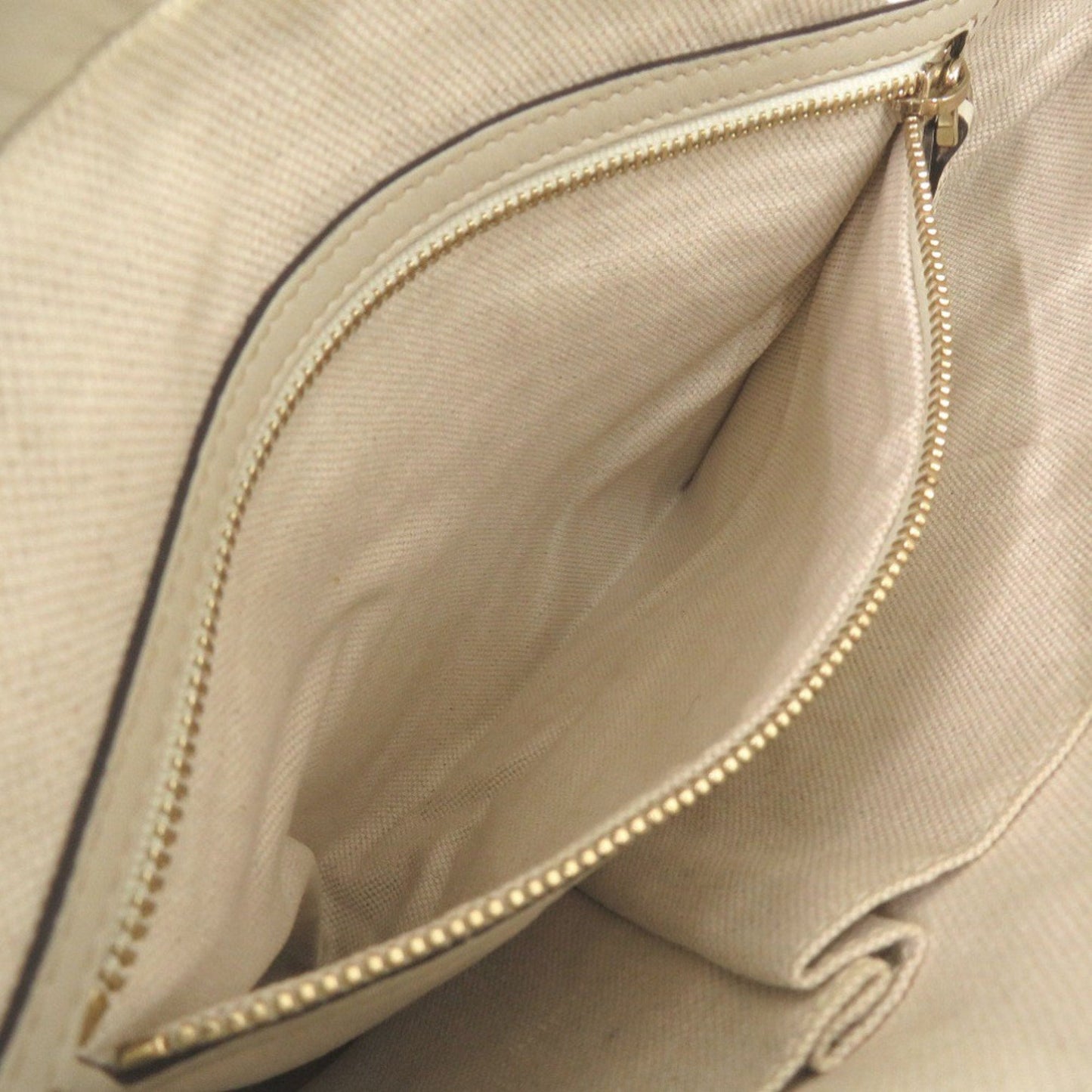 Gucci Guccissima Ivory Leather Shoulder Bag ( )