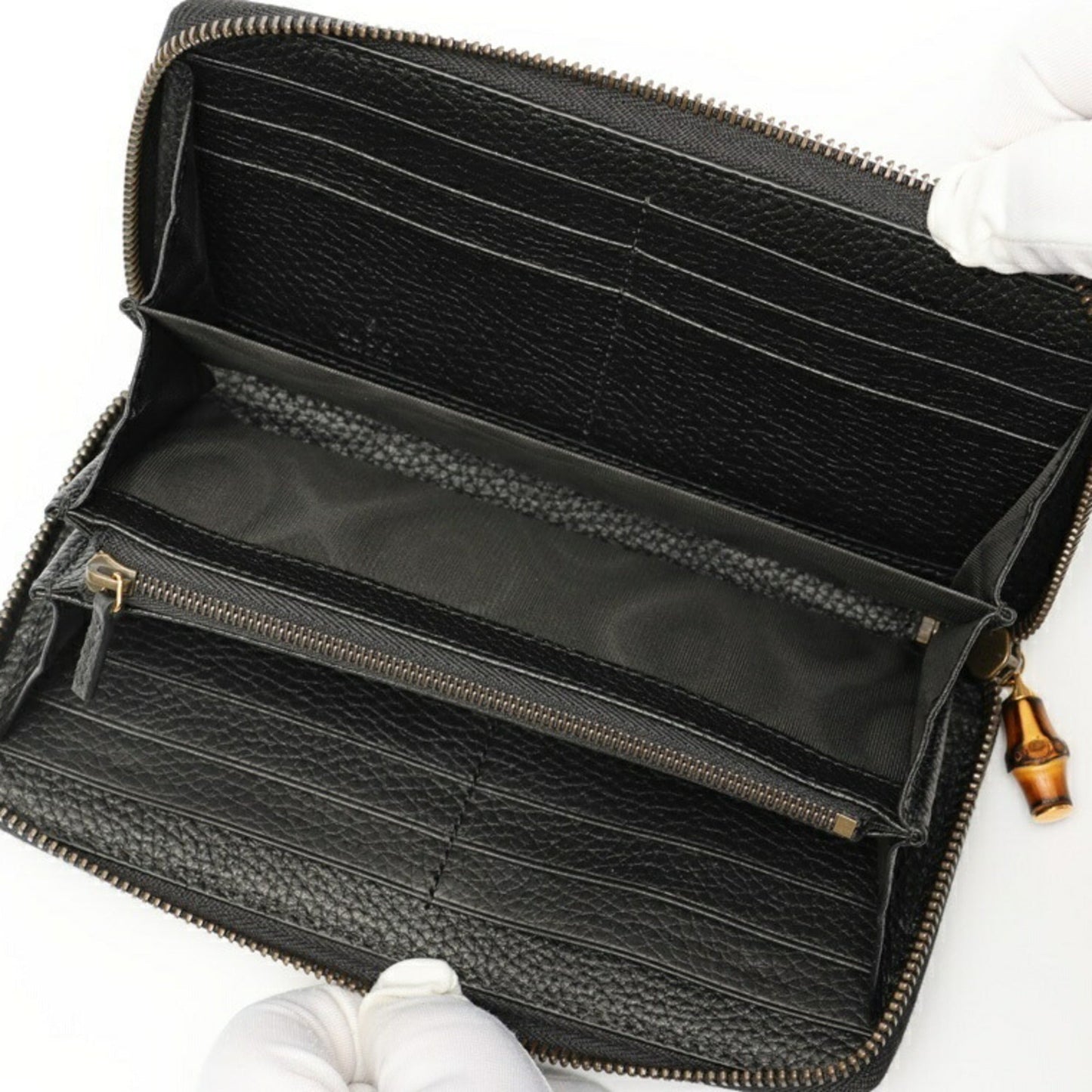 Gucci Black Leather Long Wallet (Bi-Fold) ( )