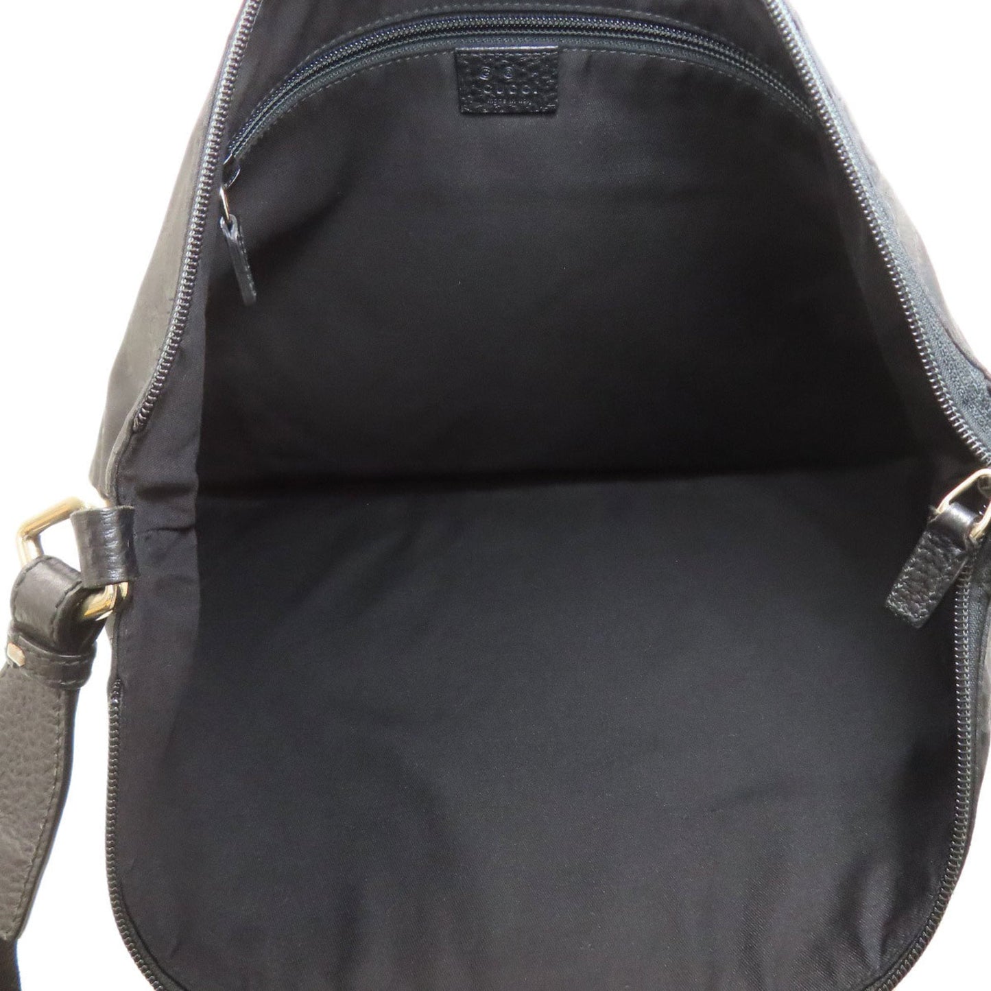 Gucci Black Nylon Shoulder Bag ( )