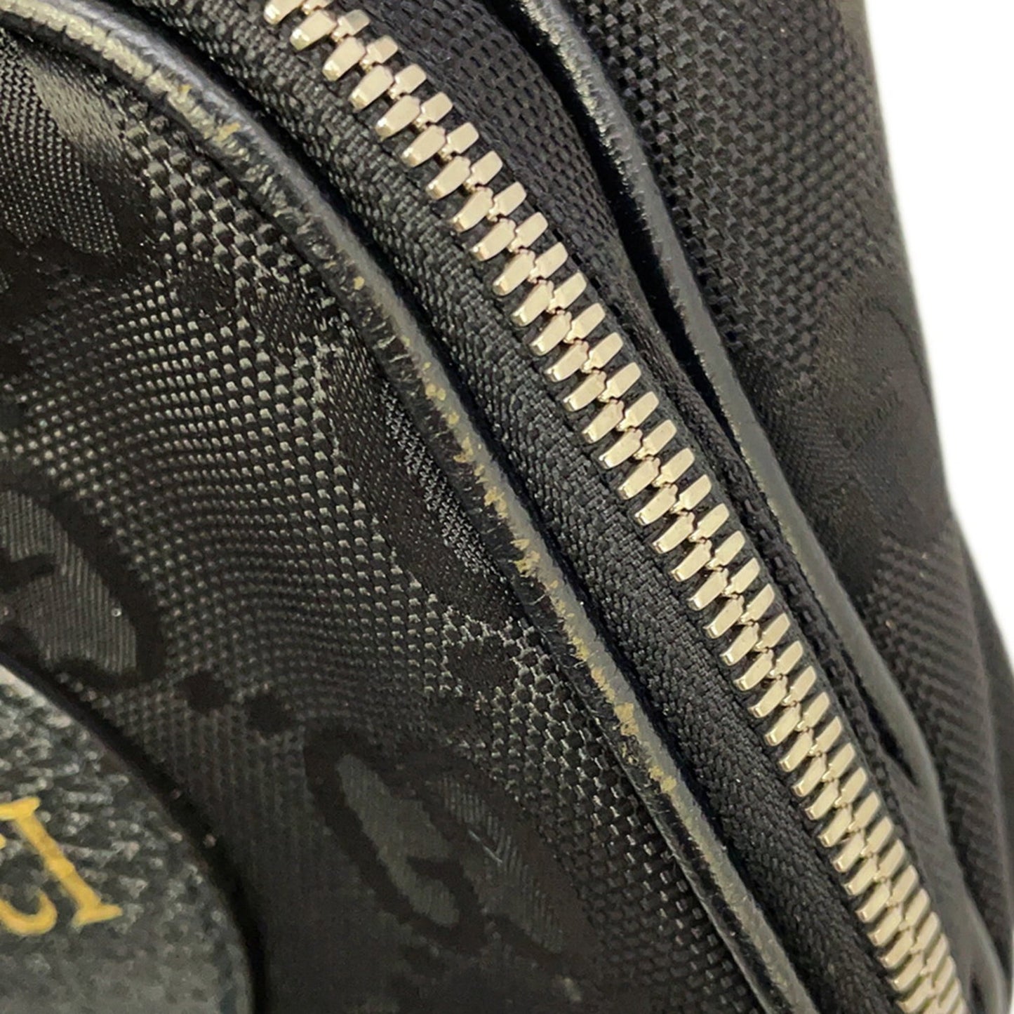 Gucci Black Nylon Leather Handbag Shoulder Bag ( )