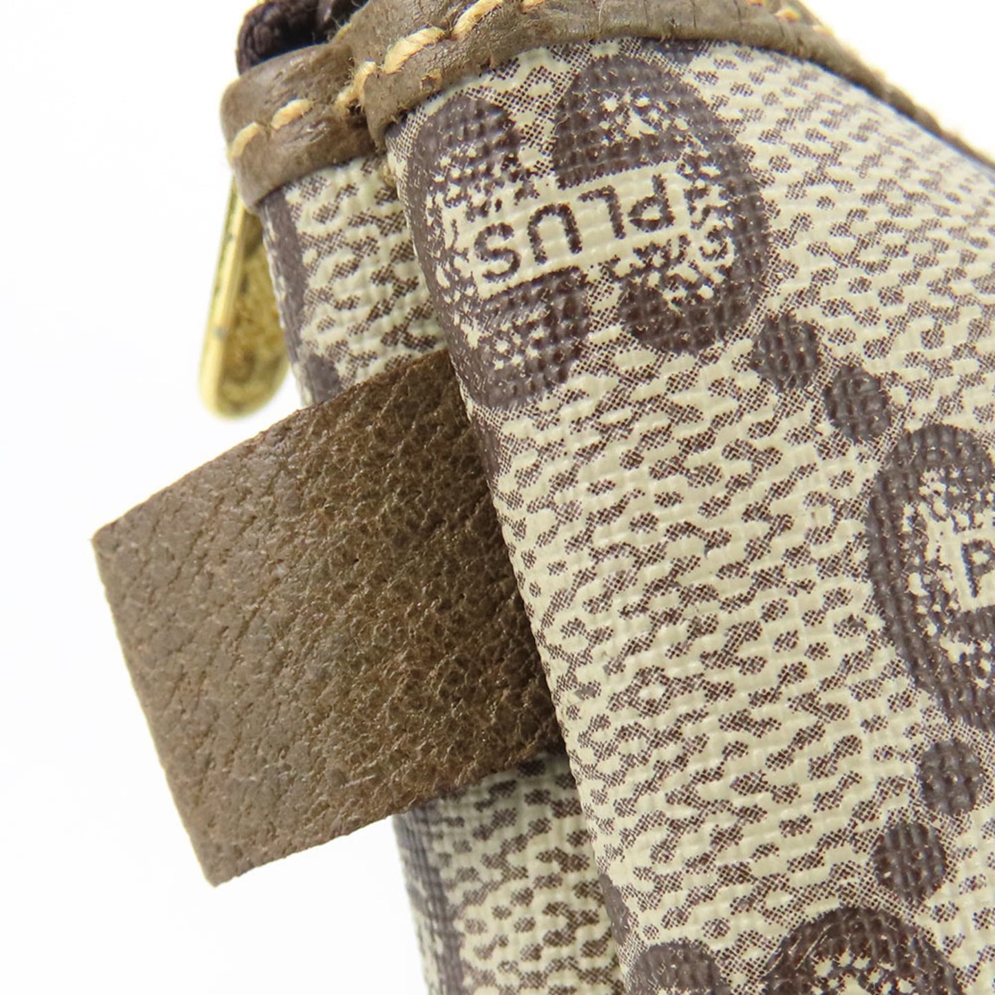 Gucci Beige Gg Plus Clutch Bag Pouch ( )