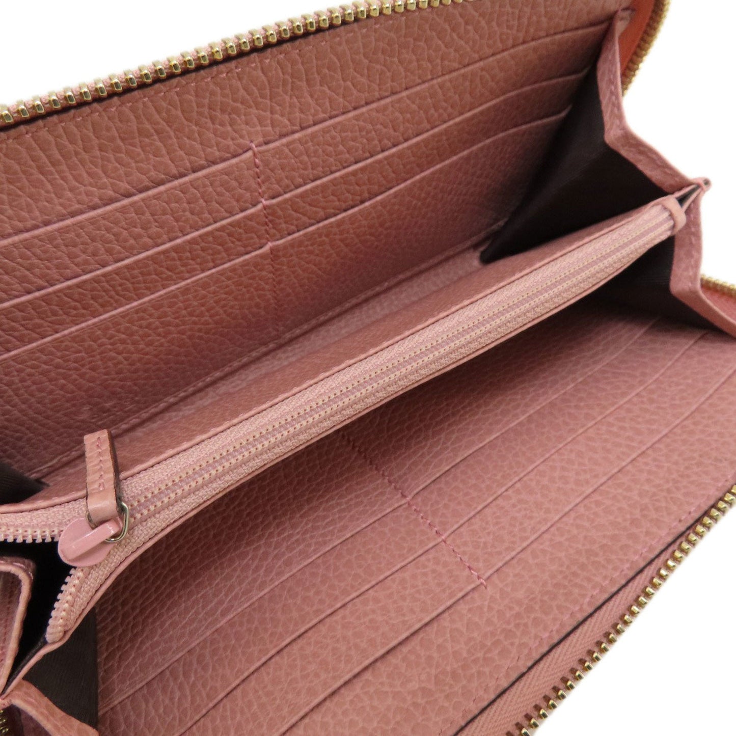 Gucci Pink Leather Long Wallet (Bi-Fold) ( )