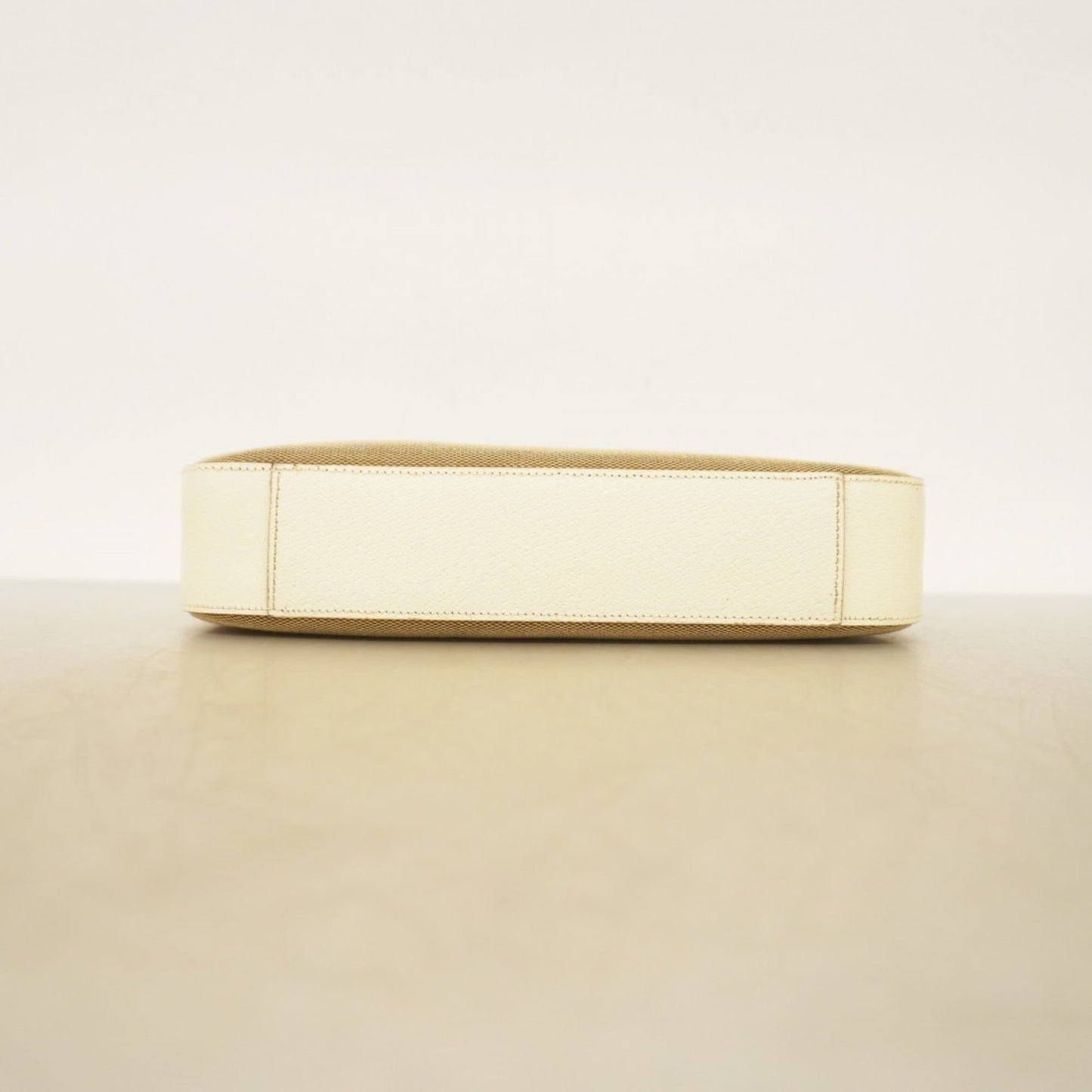 Gucci Beige White Canvas Shoulder Bag ( )