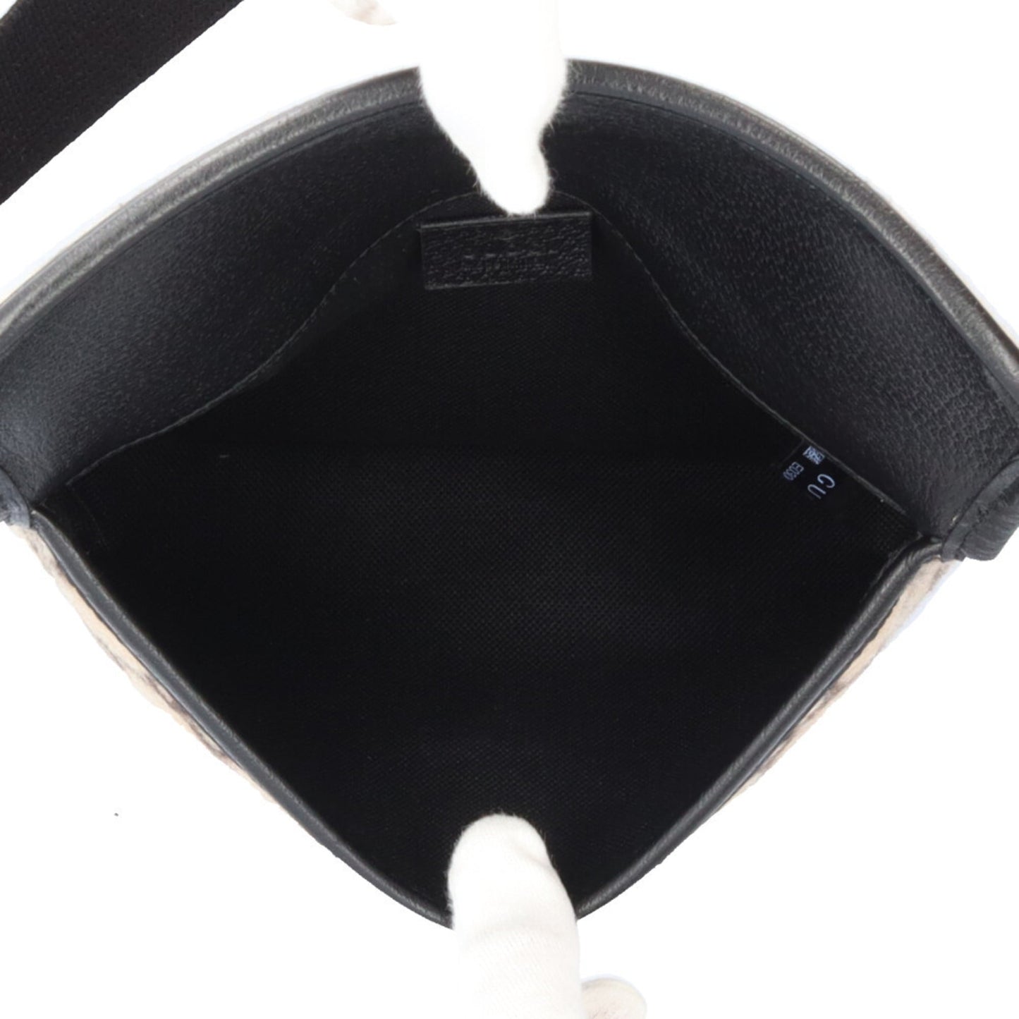 Gucci Beige Black Wool Leather Sling Bag ( )