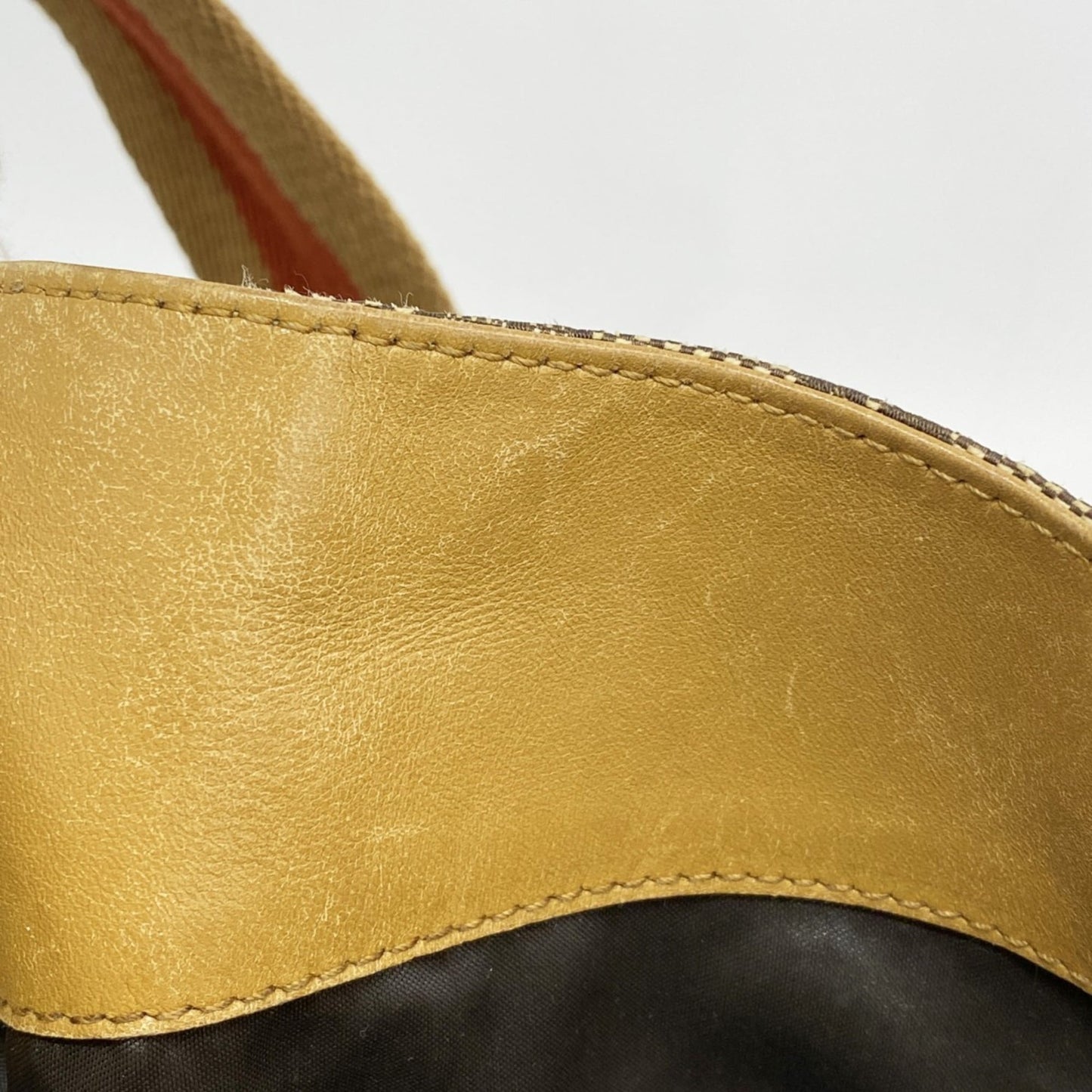 Gucci Brown Canvas Handbag ( )