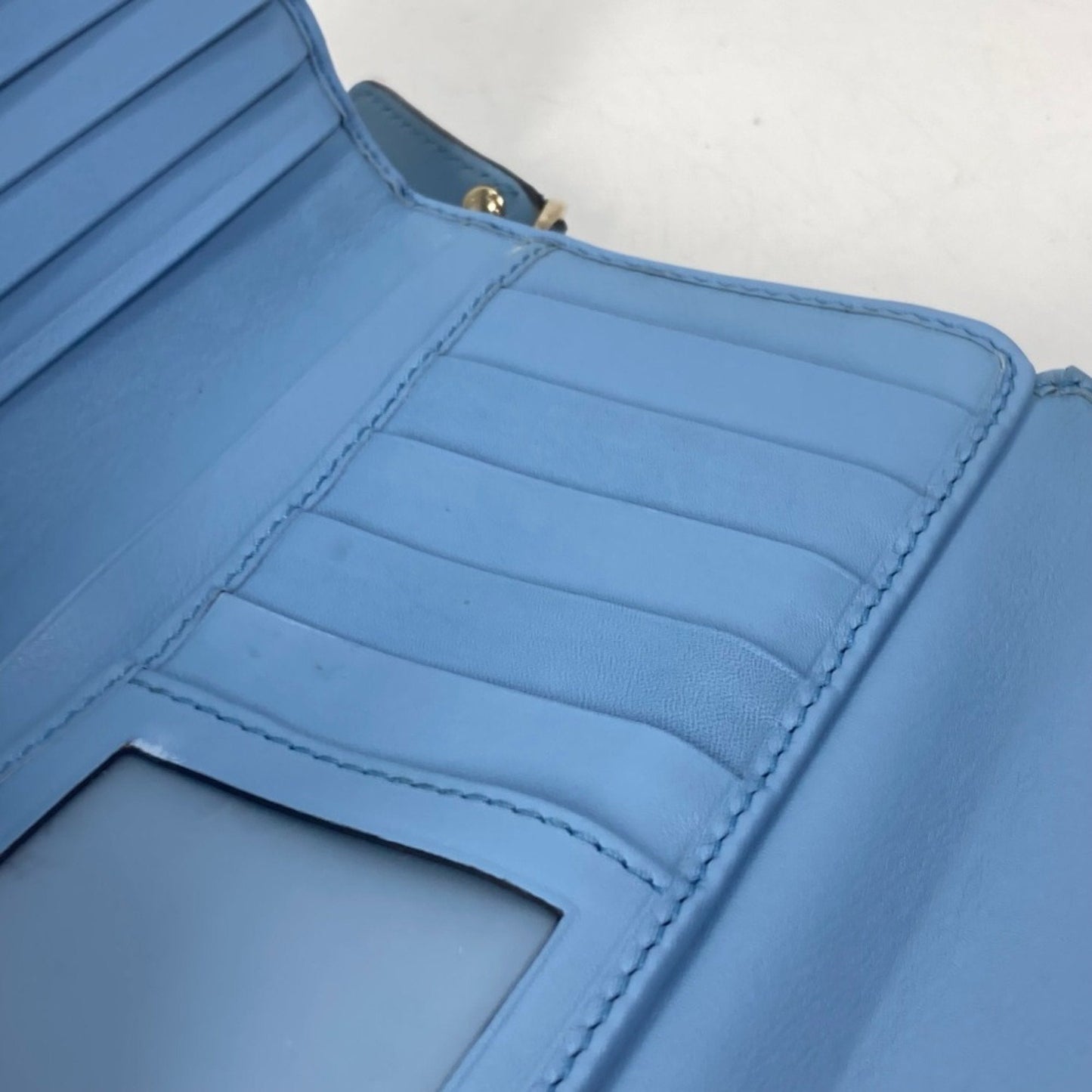 Gucci Light Blue Leather Long Wallet (Bi-Fold) ( )