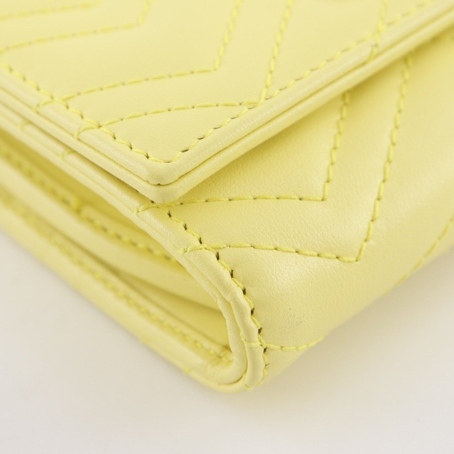 Gucci Yellow Leather Wallet (Bi-Fold) ( )