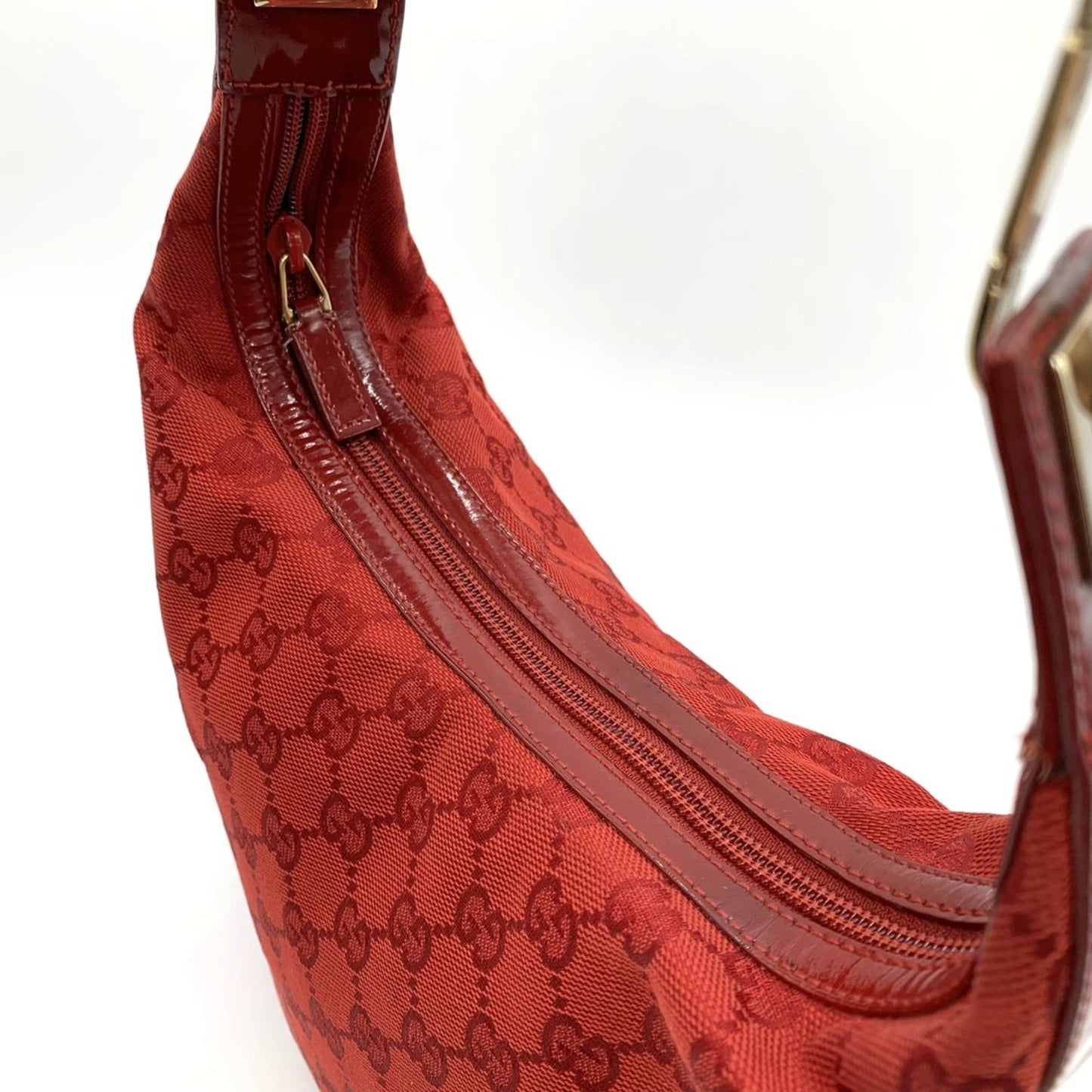 Gucci Red Color Gg Canvas Shoulder Bag ( )