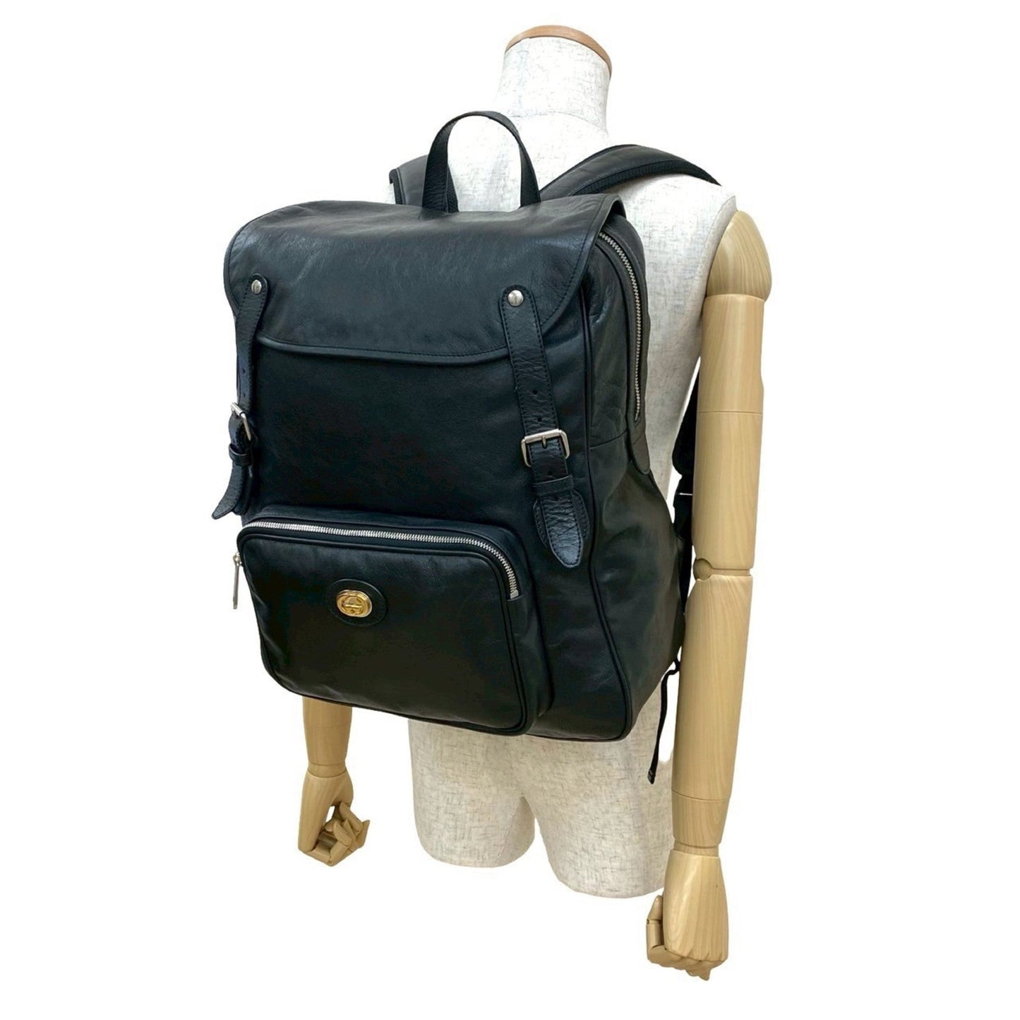 Gucci Black Leather Backpack ( )