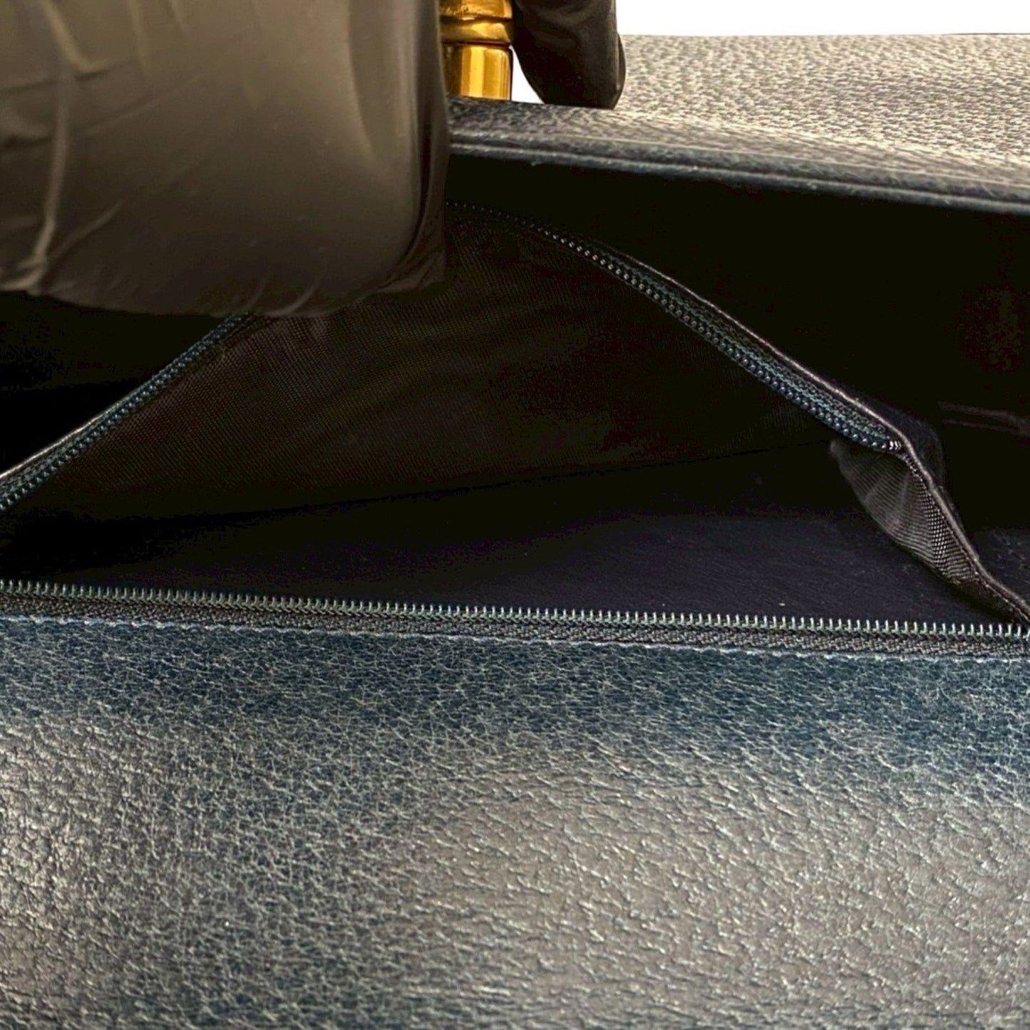 Gucci Navy Leather Bamboo Handbag Shoulder Bag ( )