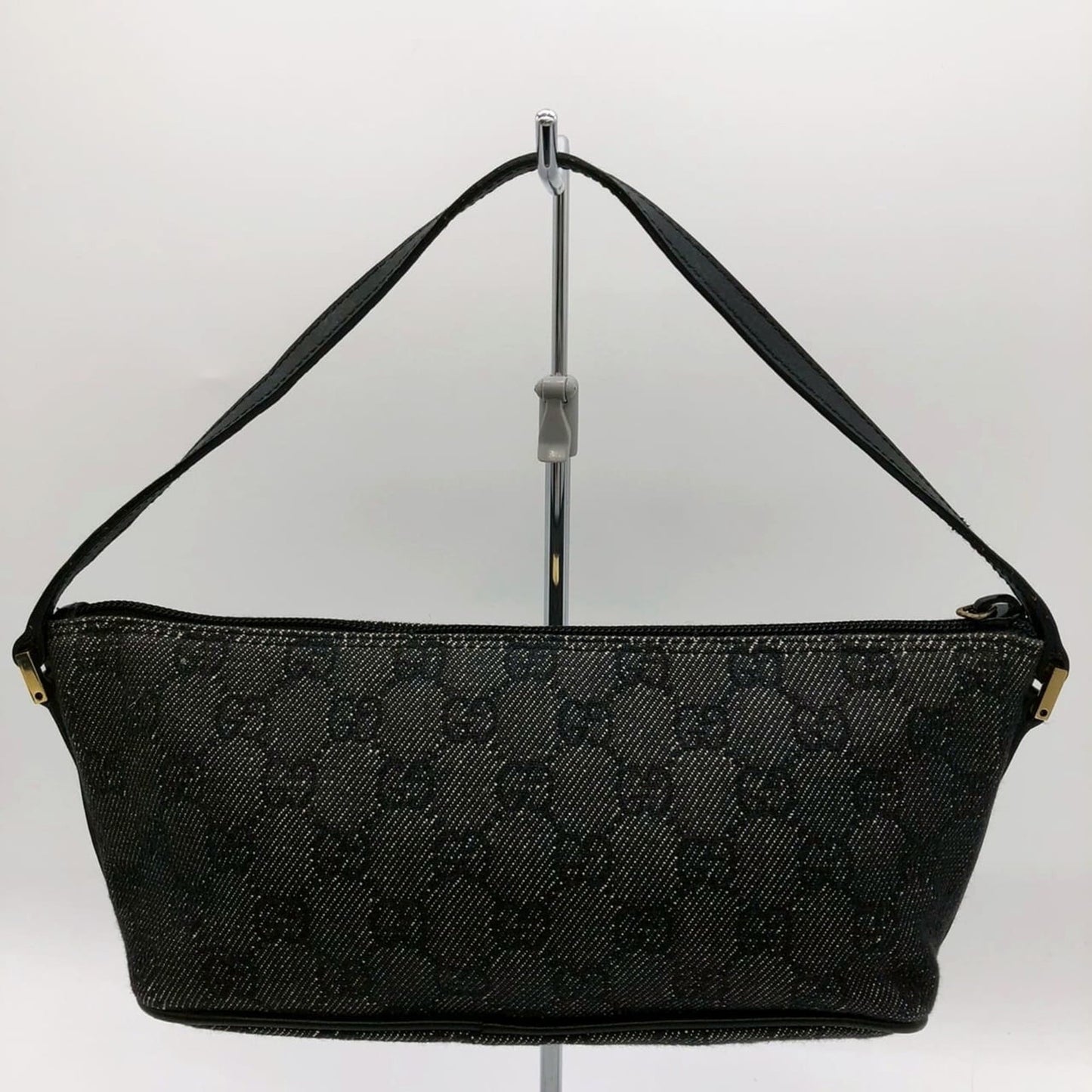 Gucci Black Canvas Handbag ( )