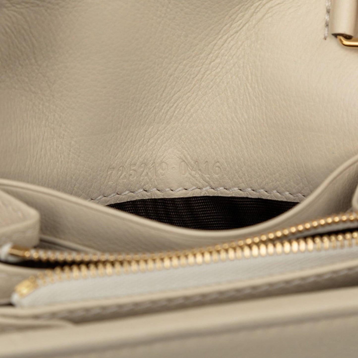 Gucci Ivory White Leather Shoulder Bag ( )