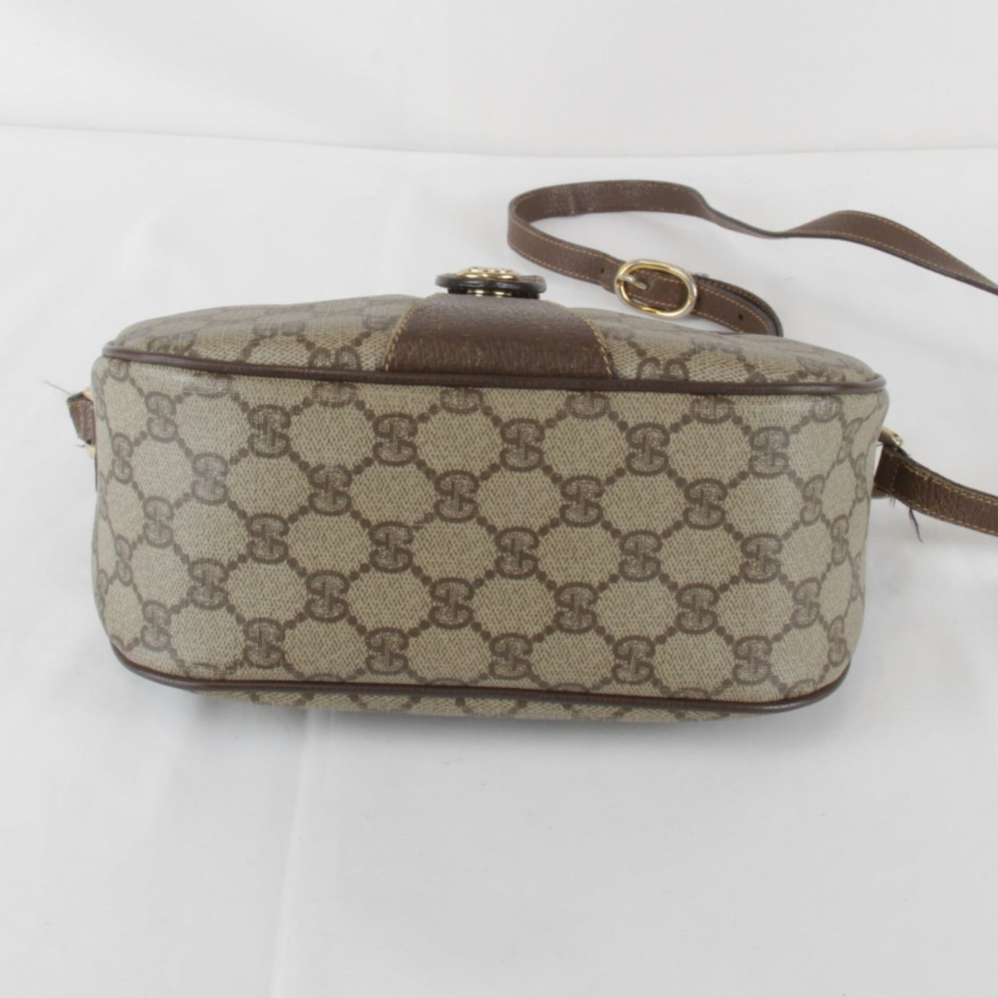 Gucci Brown Gg Supreme Shoulder Bag ( )