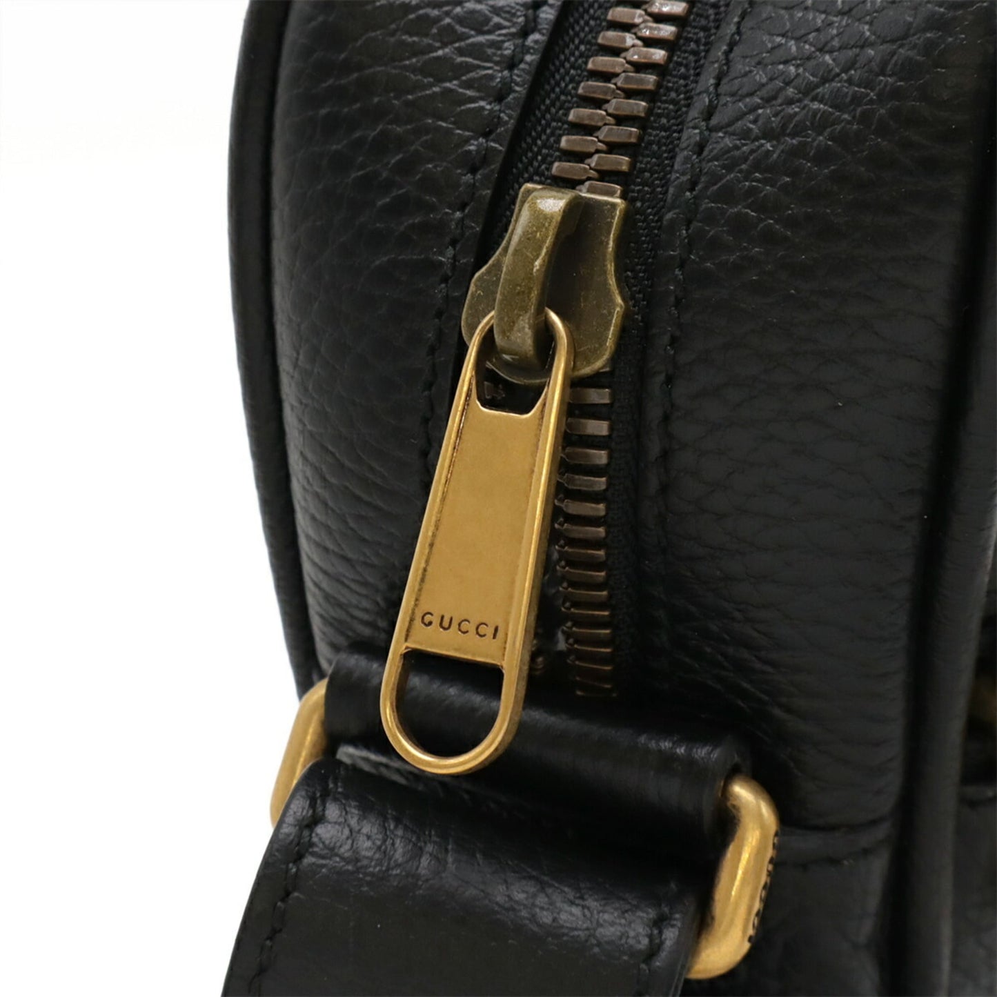 Gucci Black Leather Shoulder Bag ( )