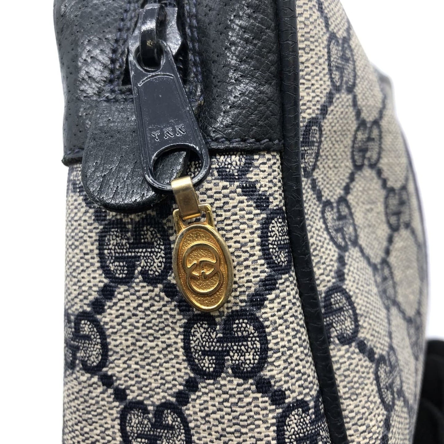 Gucci Navy Gg Supreme Clutch Bag Pouch ( )