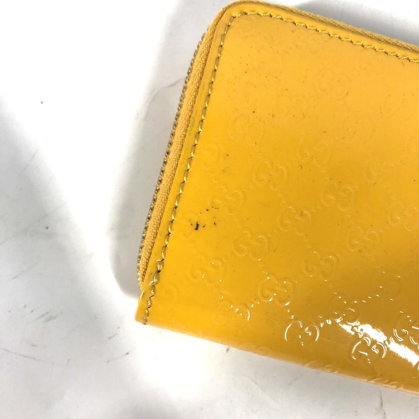 Gucci Yellow Patent Leather Coin Purse/Coin Case ( )