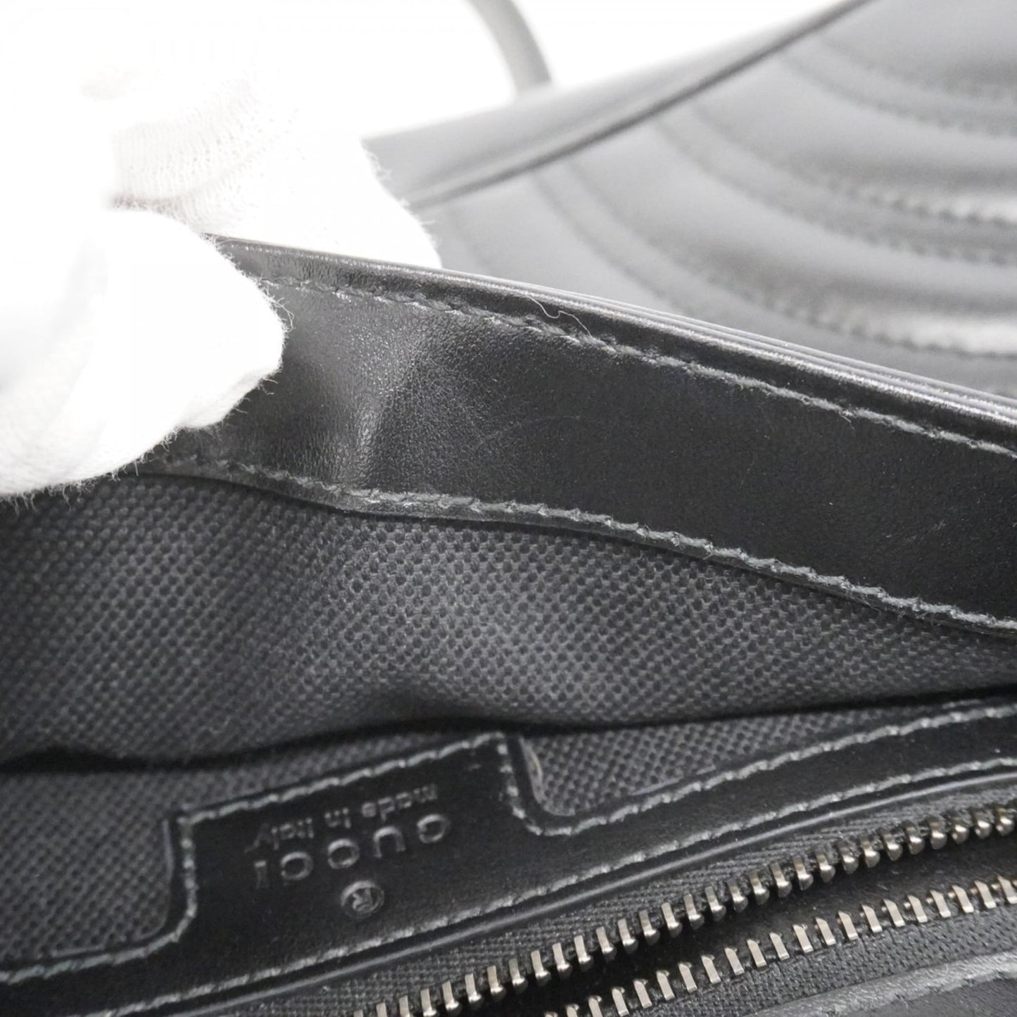 Gucci Black Leather Shoulder Bag ( )