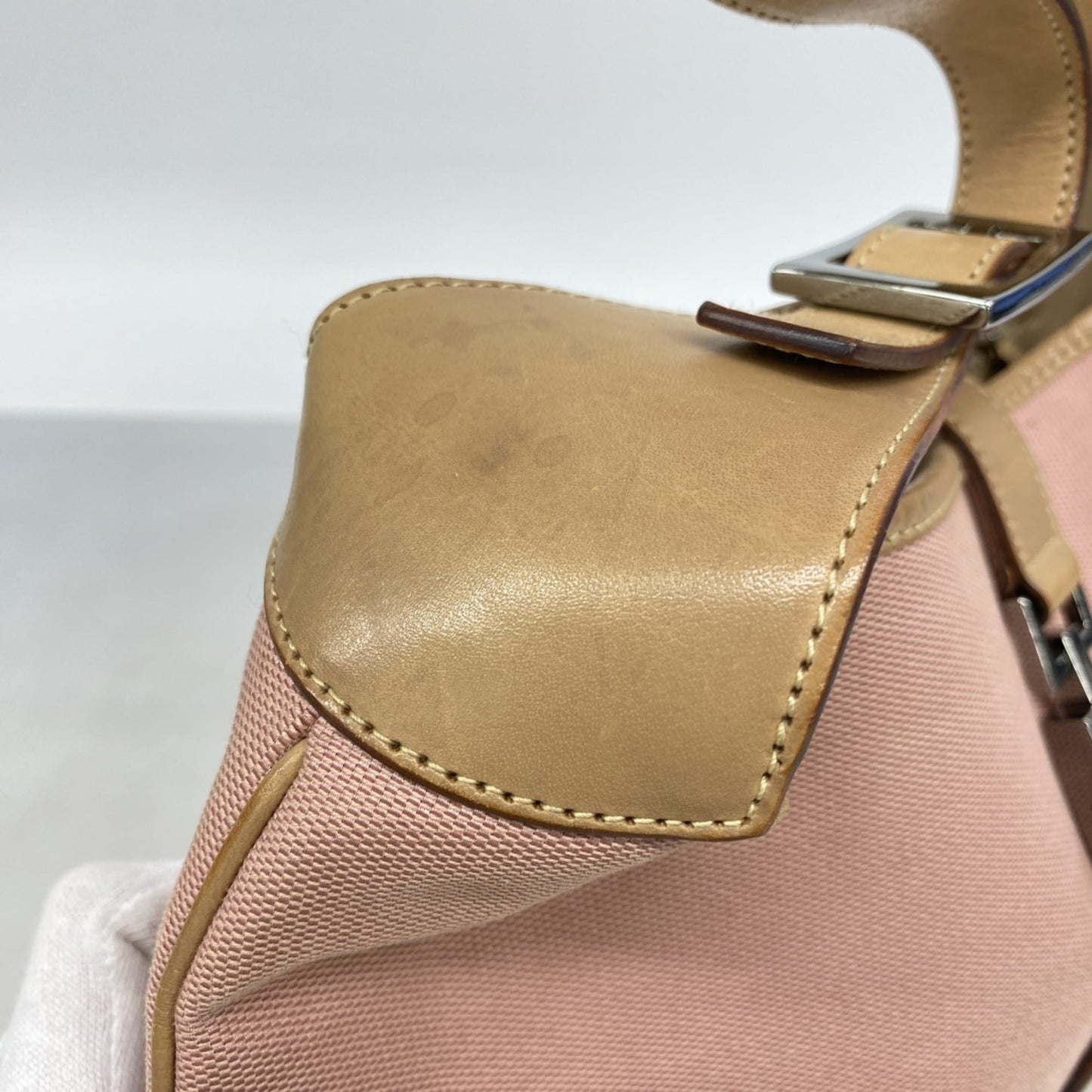 Gucci Pink Canvas Handbag ( )
