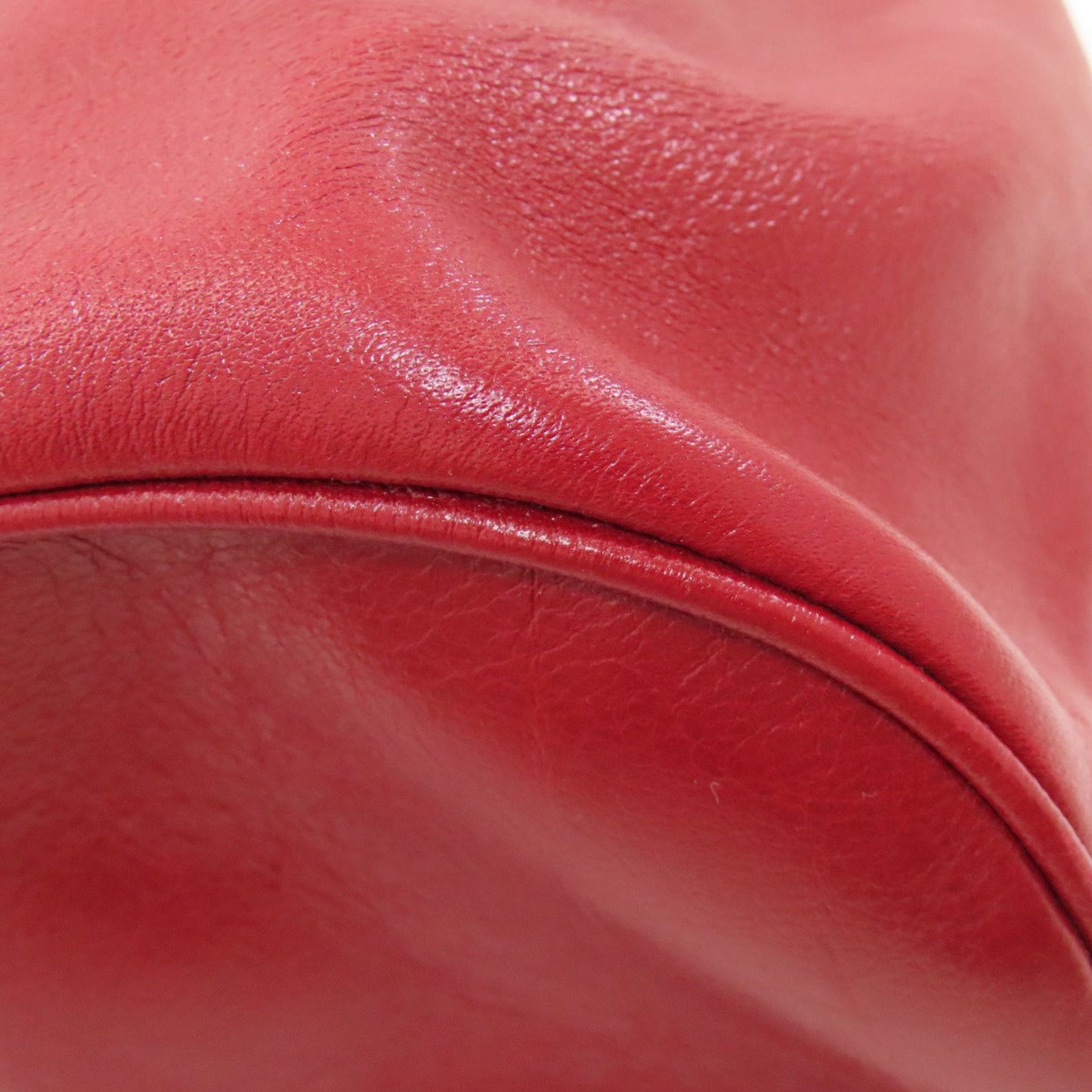 Gucci Red Color Leather Shoulder Bag ( )