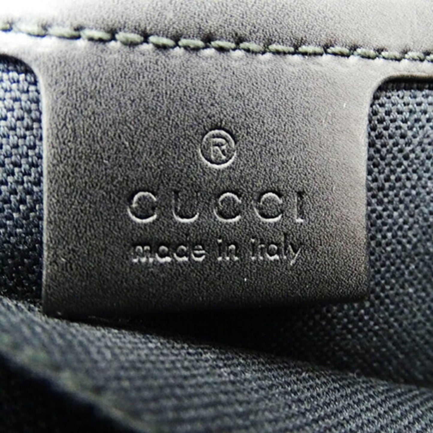 Gucci Black Gg Supreme Sling Bag ( )
