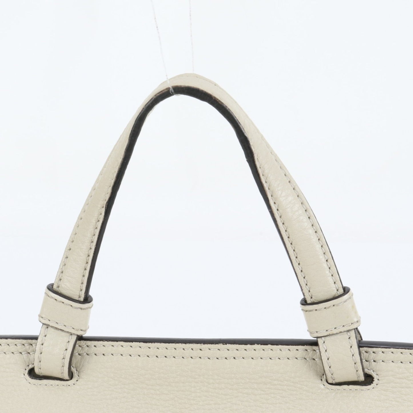 Gucci Ivory Leather Shoulder Bag ( )