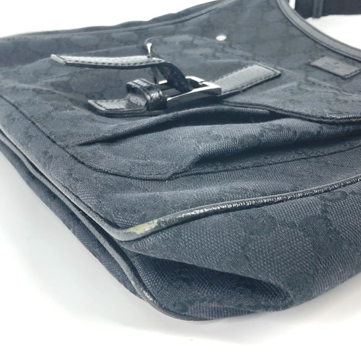 Gucci Black Gg Canvas Shoulder Bag ( )