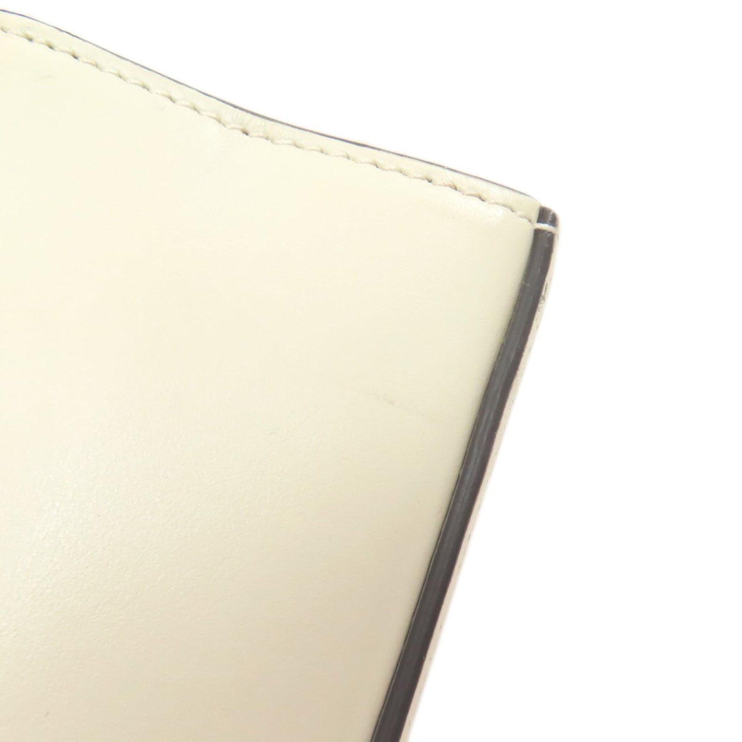 Gucci White Leather Shoulder Bag ( )